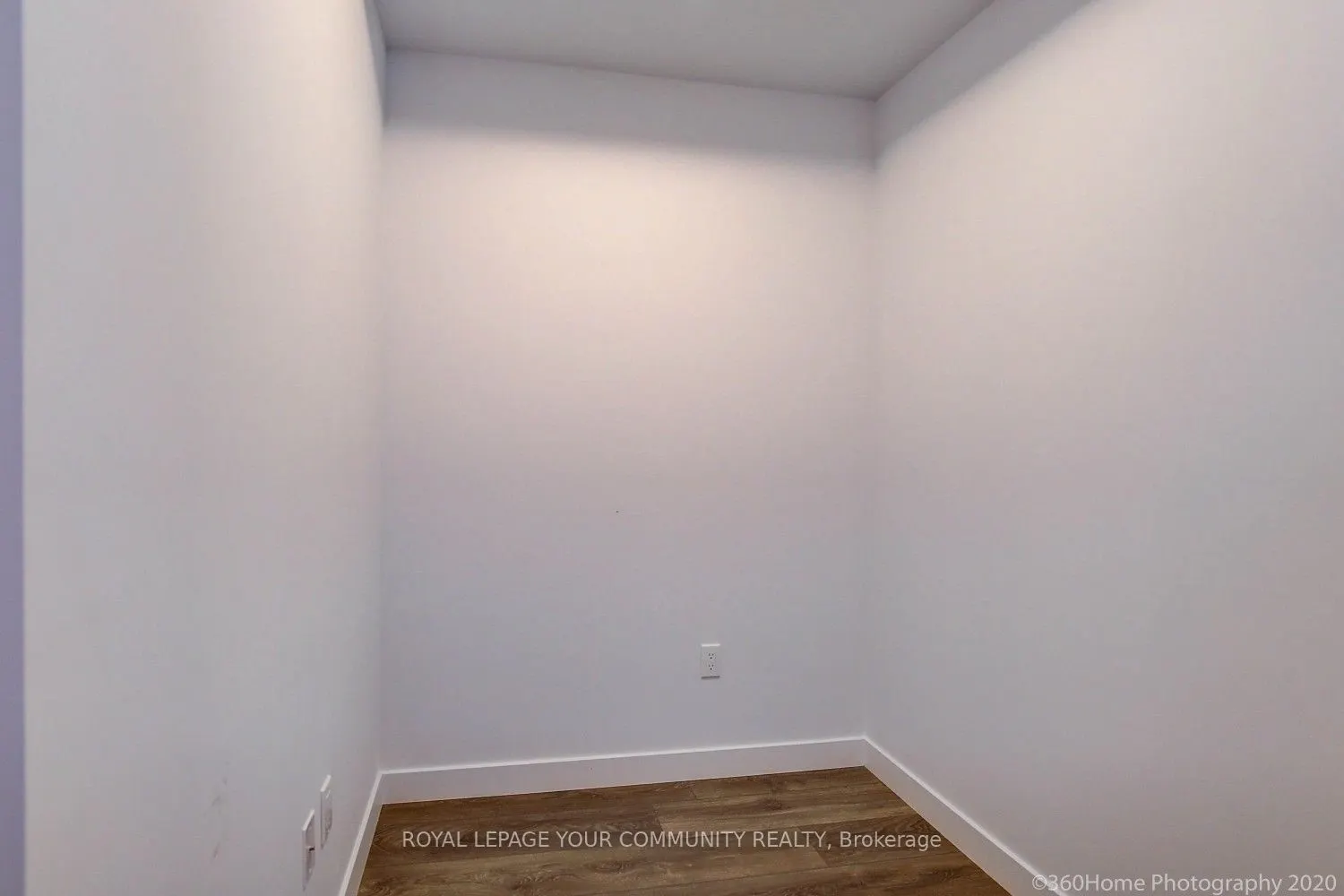 8 Eglinton Avenue E, #4504