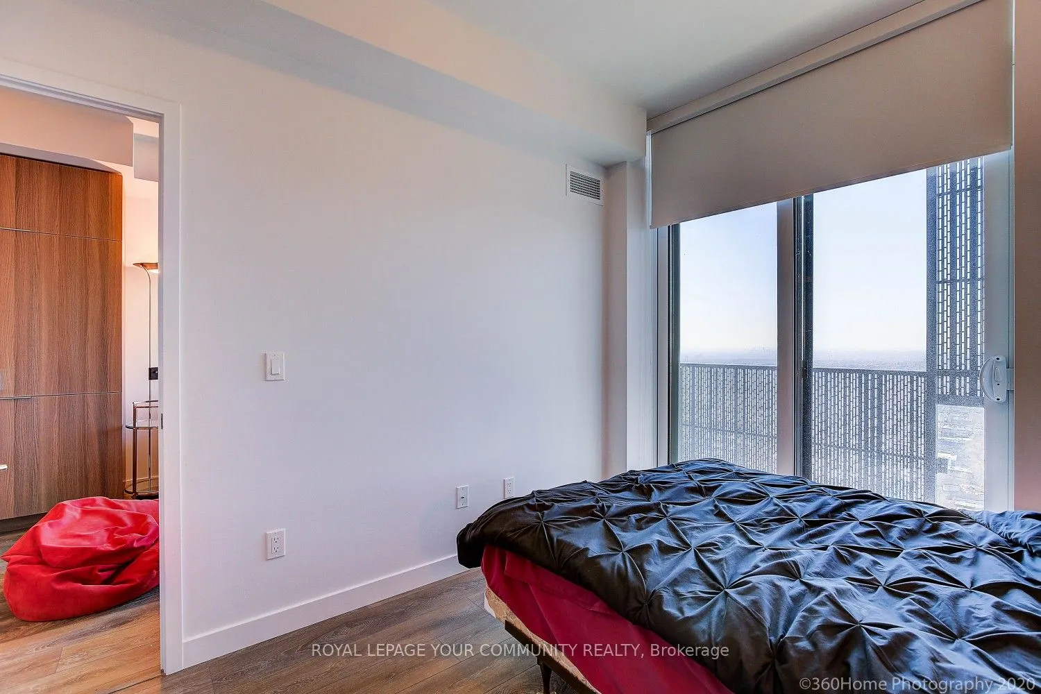 8 Eglinton Avenue E, #4504