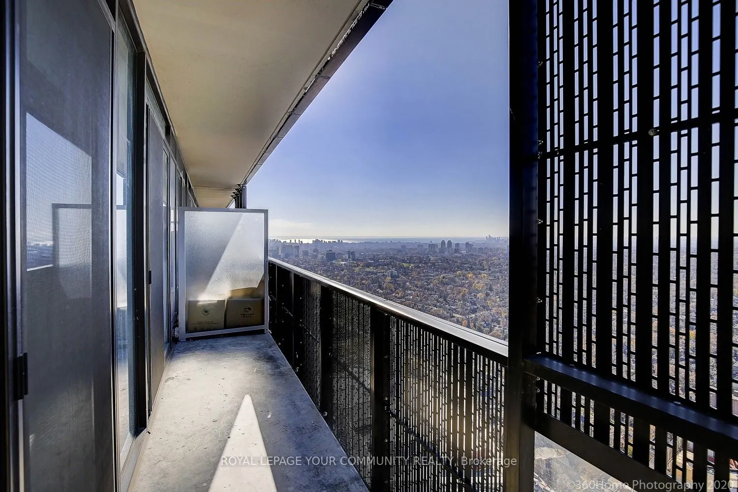 8 Eglinton Avenue E, #4504