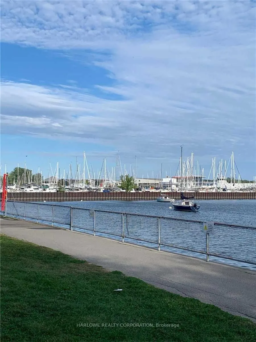 209 Fort York Boulevard, #1164