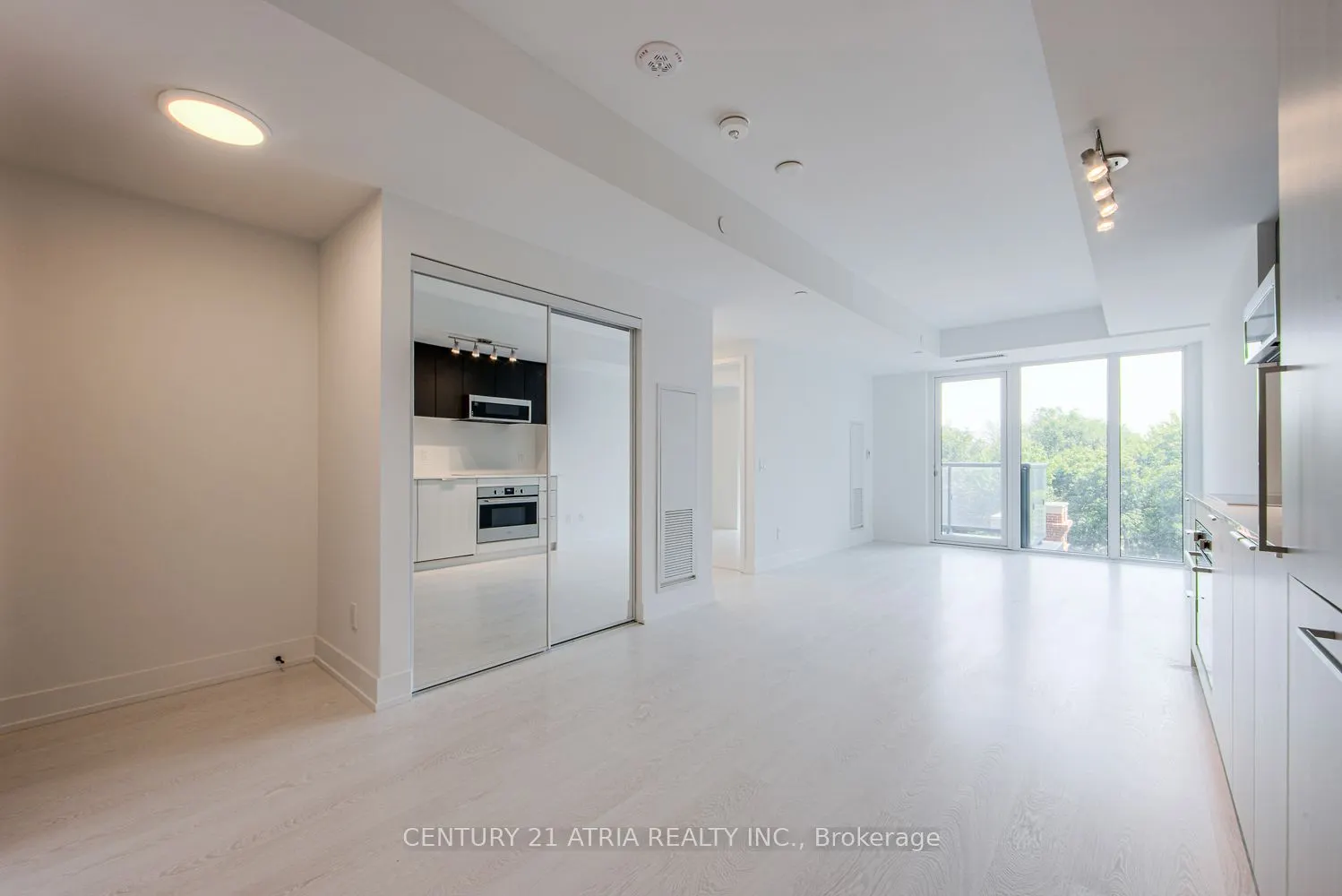 308 Jarvis Street #511