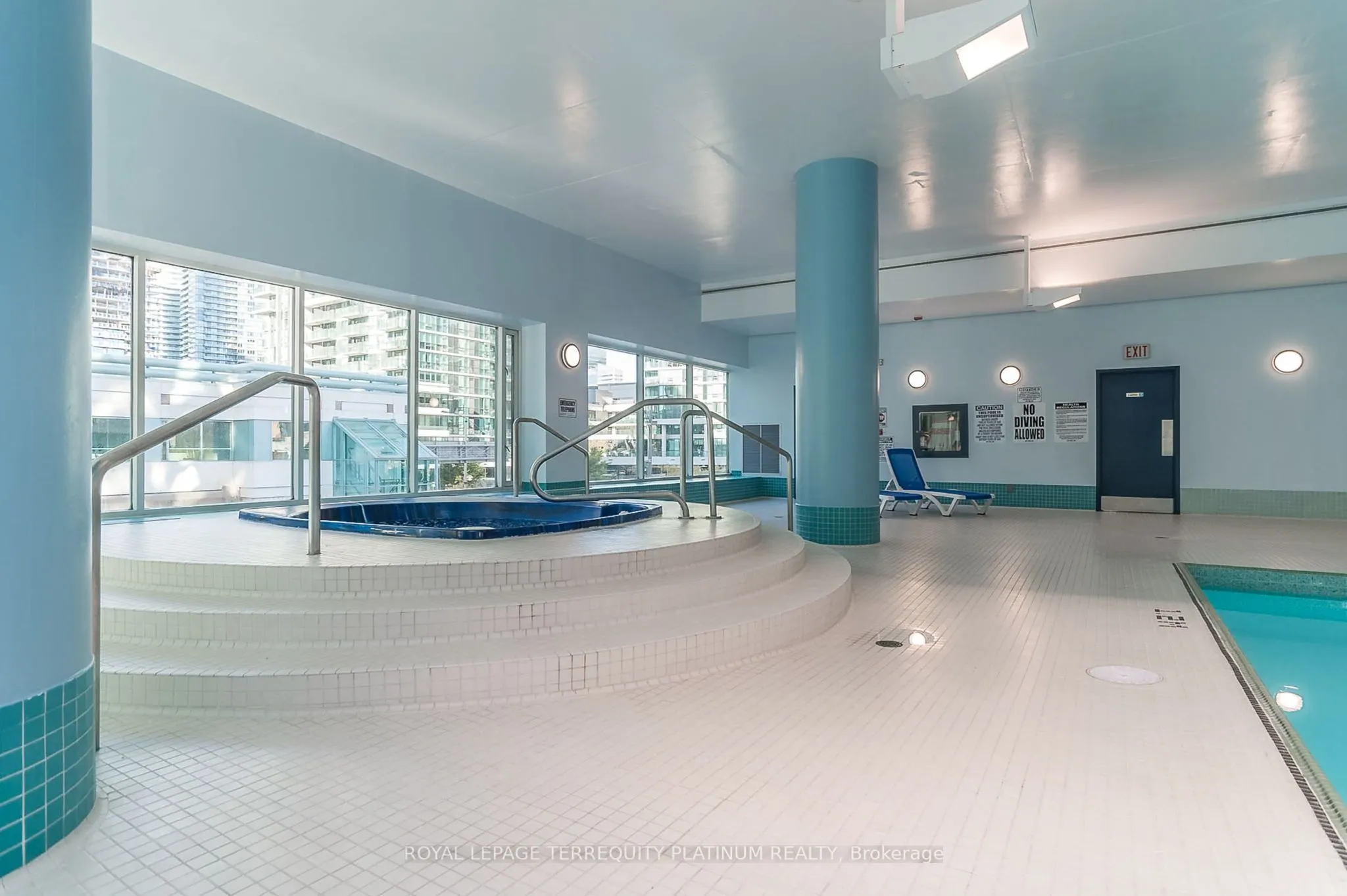 10 Yonge Street, #1008