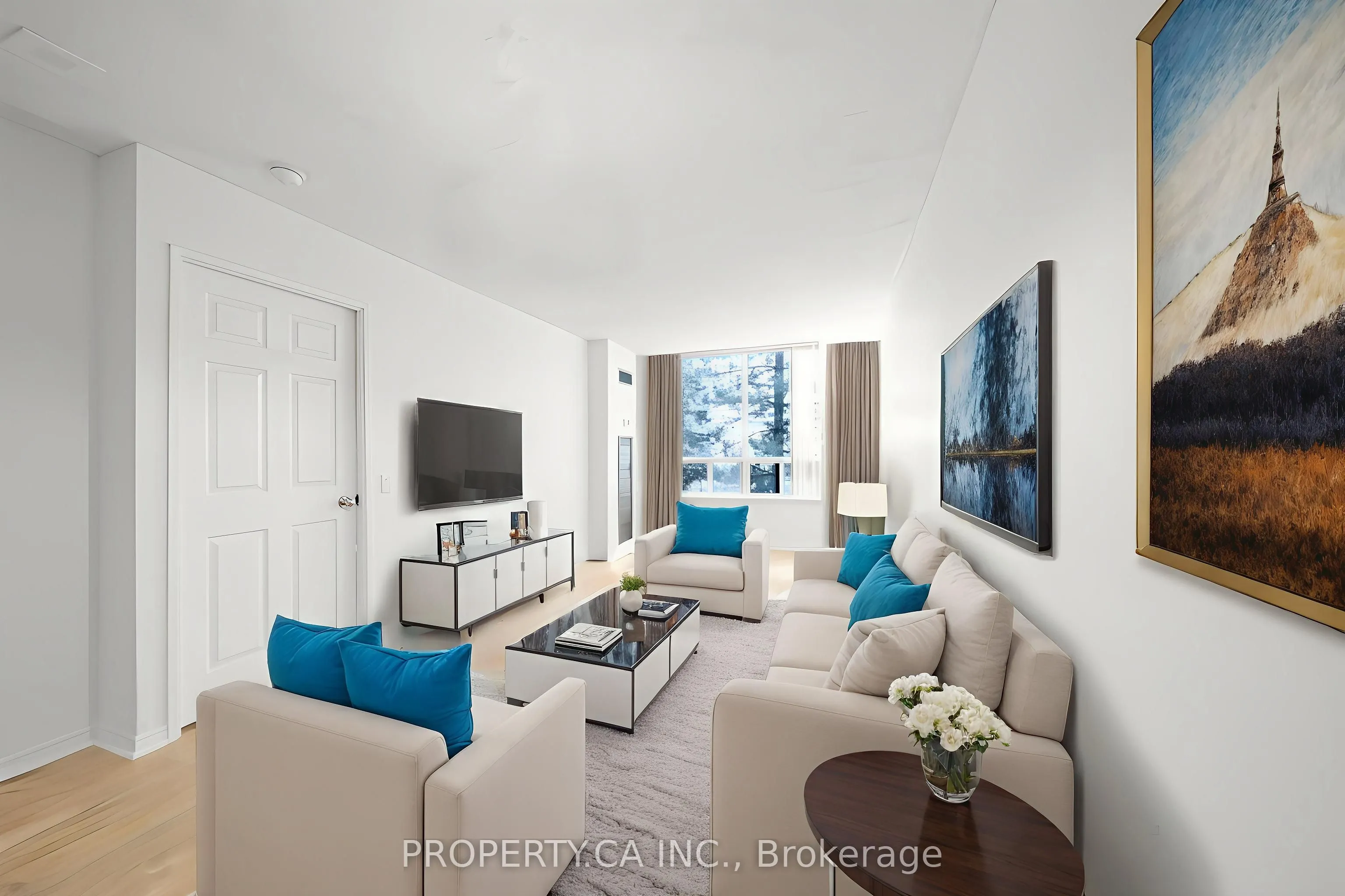 7 Bishop Avenue, #312