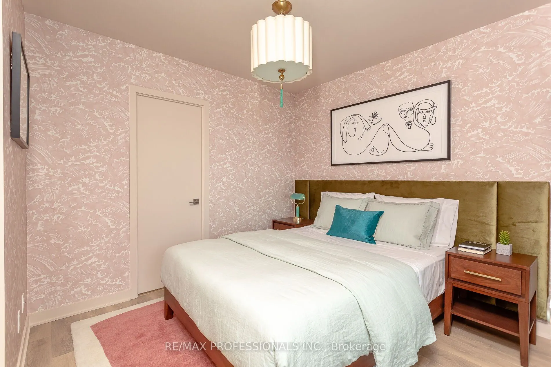 188 Cumberland Street, #2507 + Parking #59
