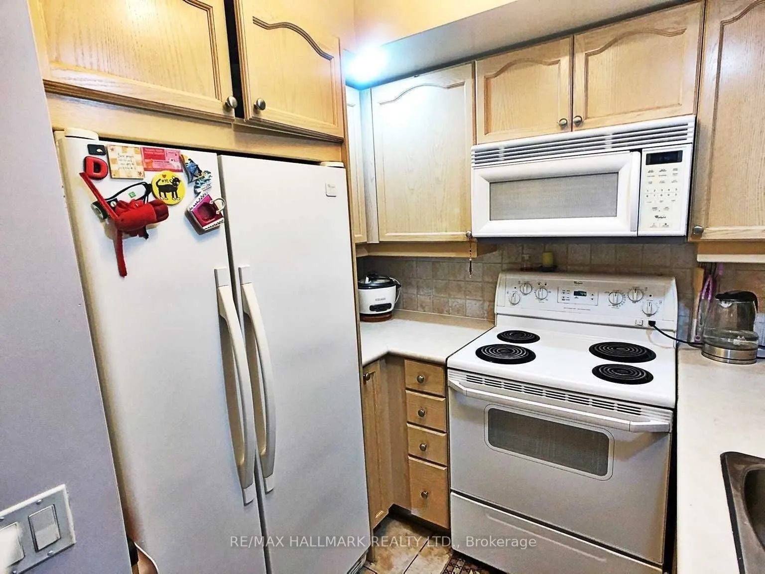 15 Northtown Way, #225