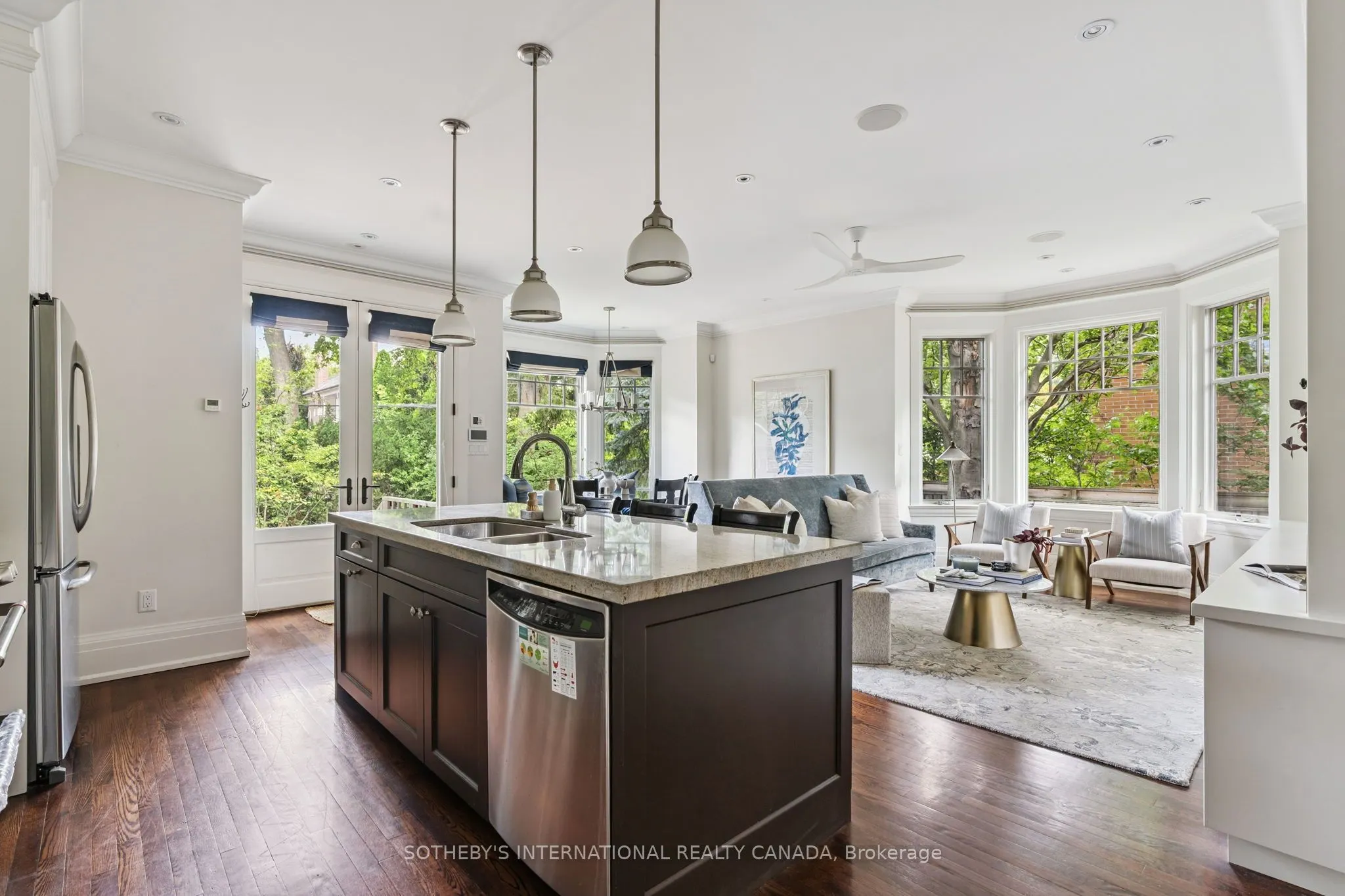 58 Lytton Boulevard