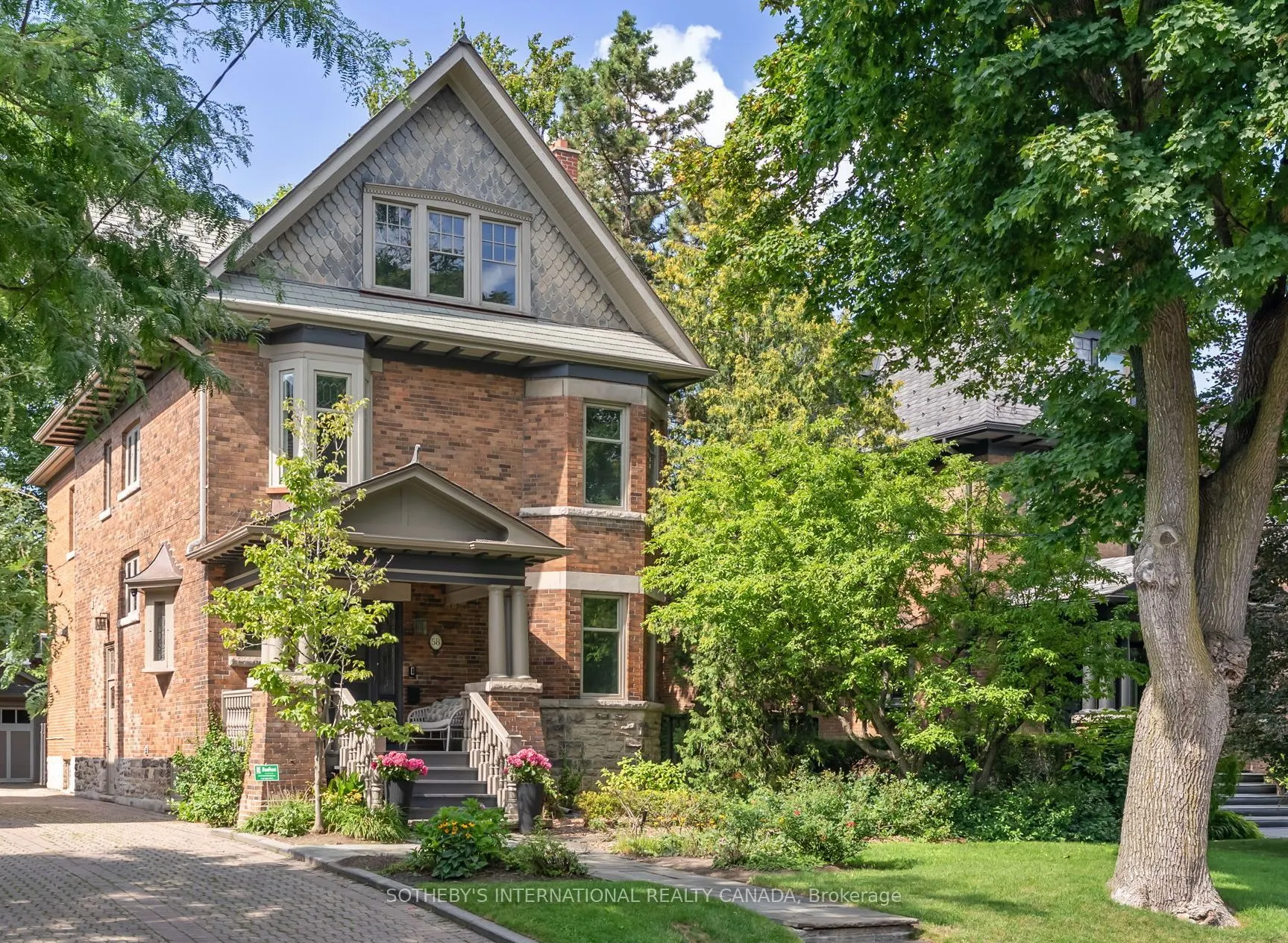 58 Lytton Boulevard