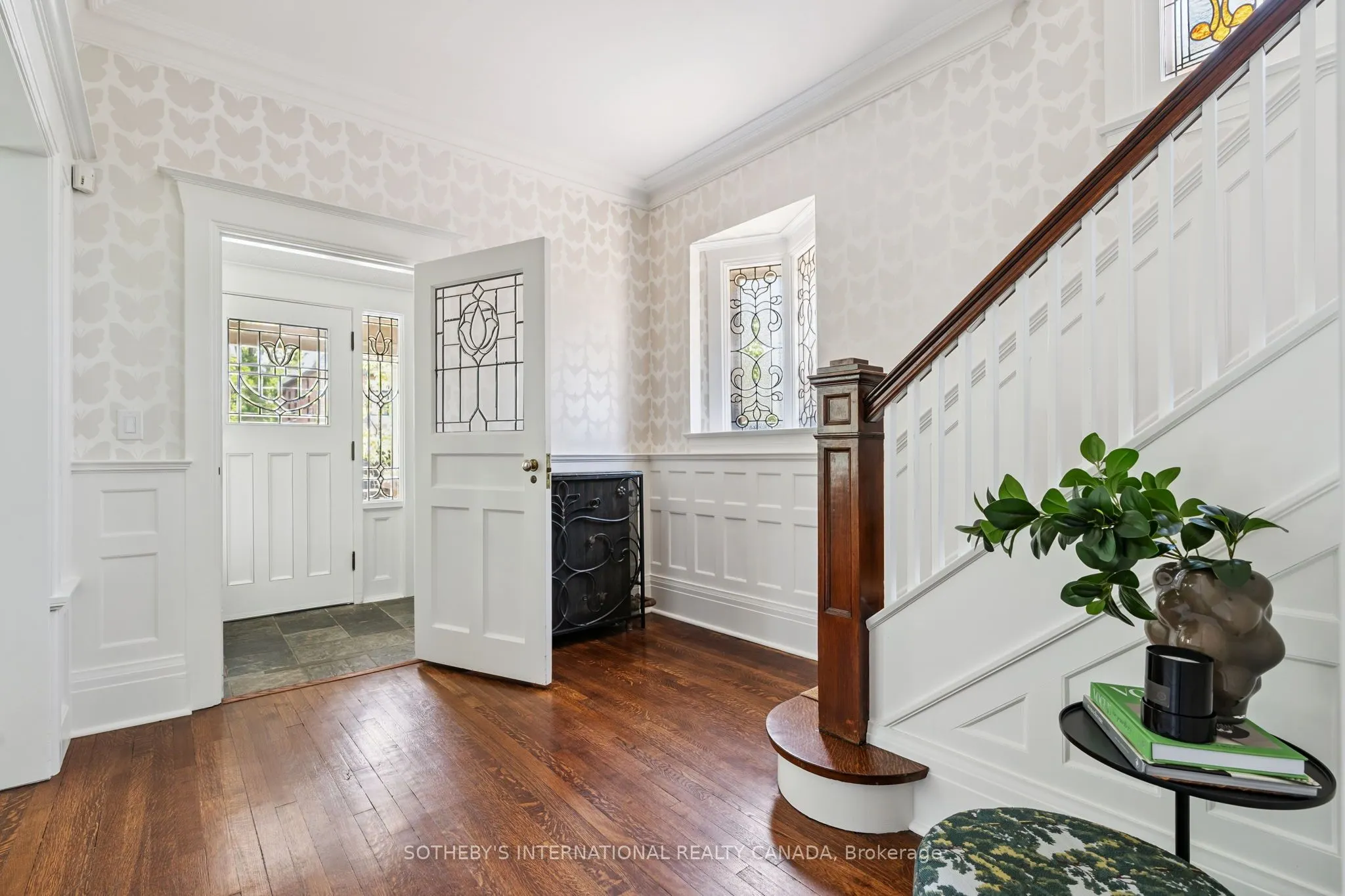 58 Lytton Boulevard