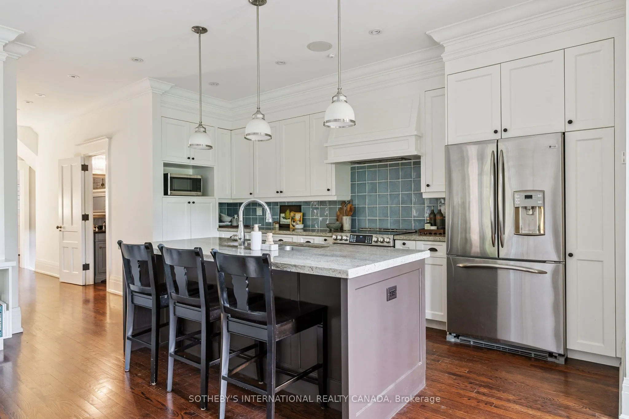58 Lytton Boulevard