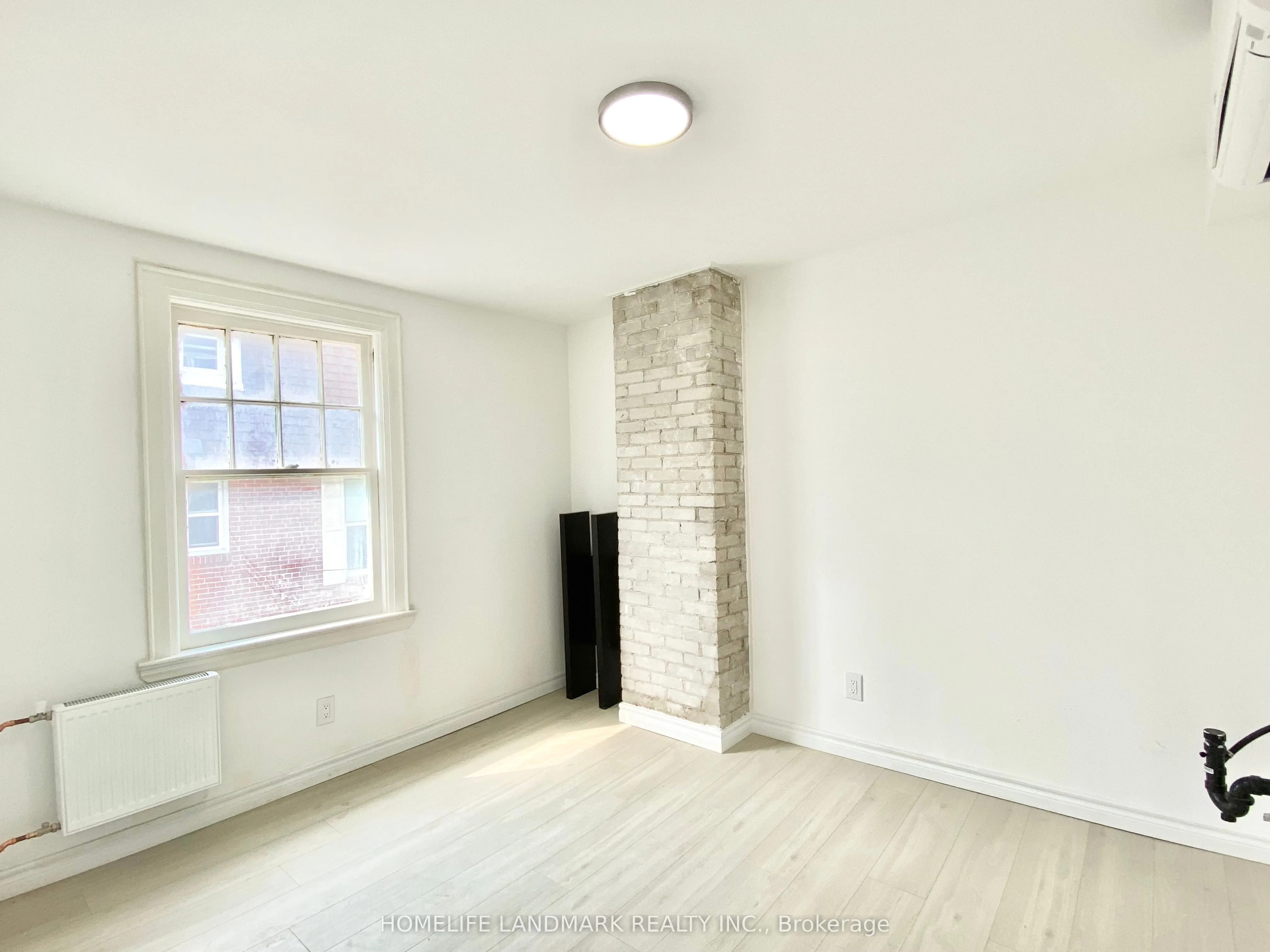 18 Gifford Street, #201