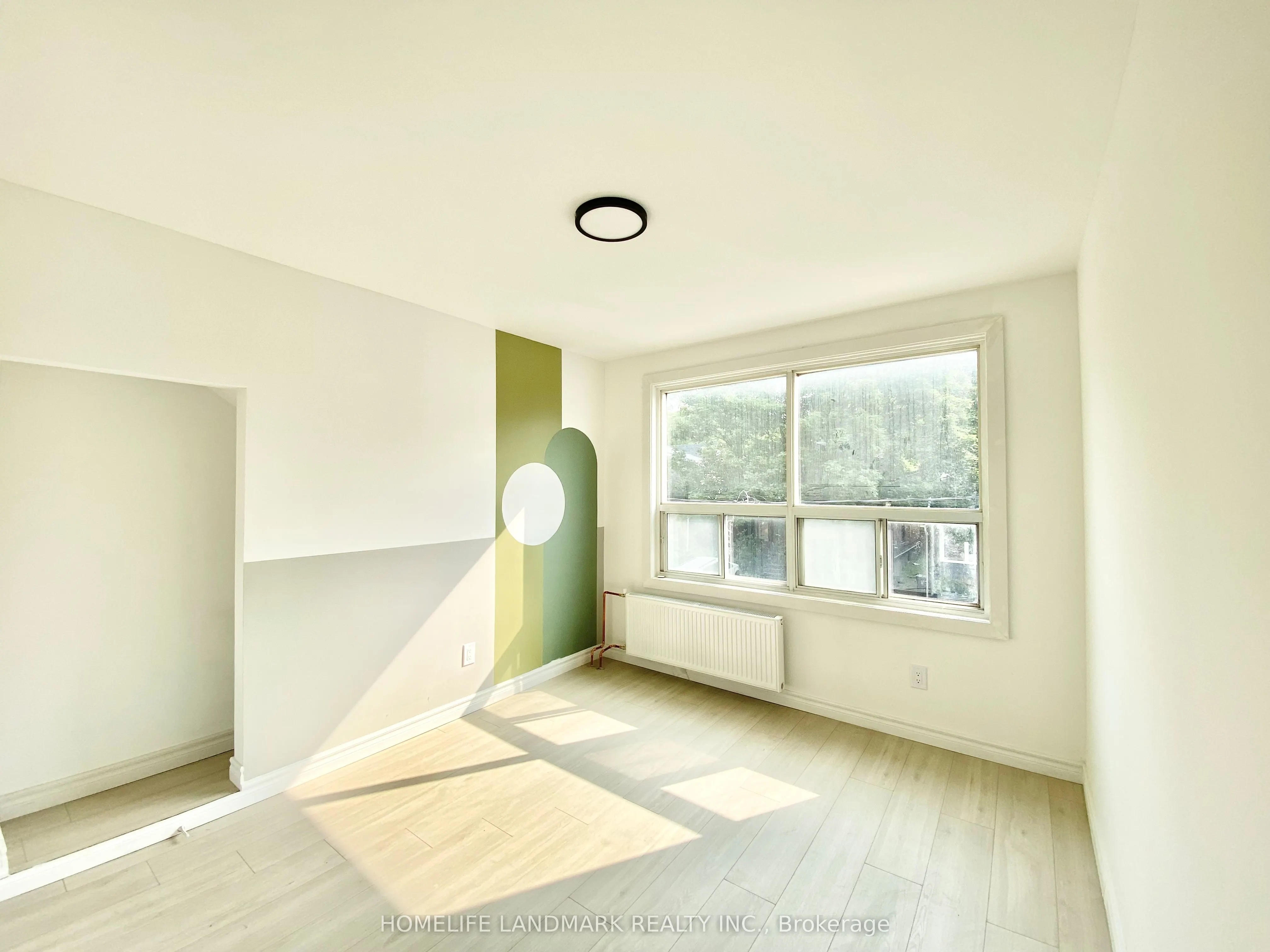 18 Gifford Street, #201