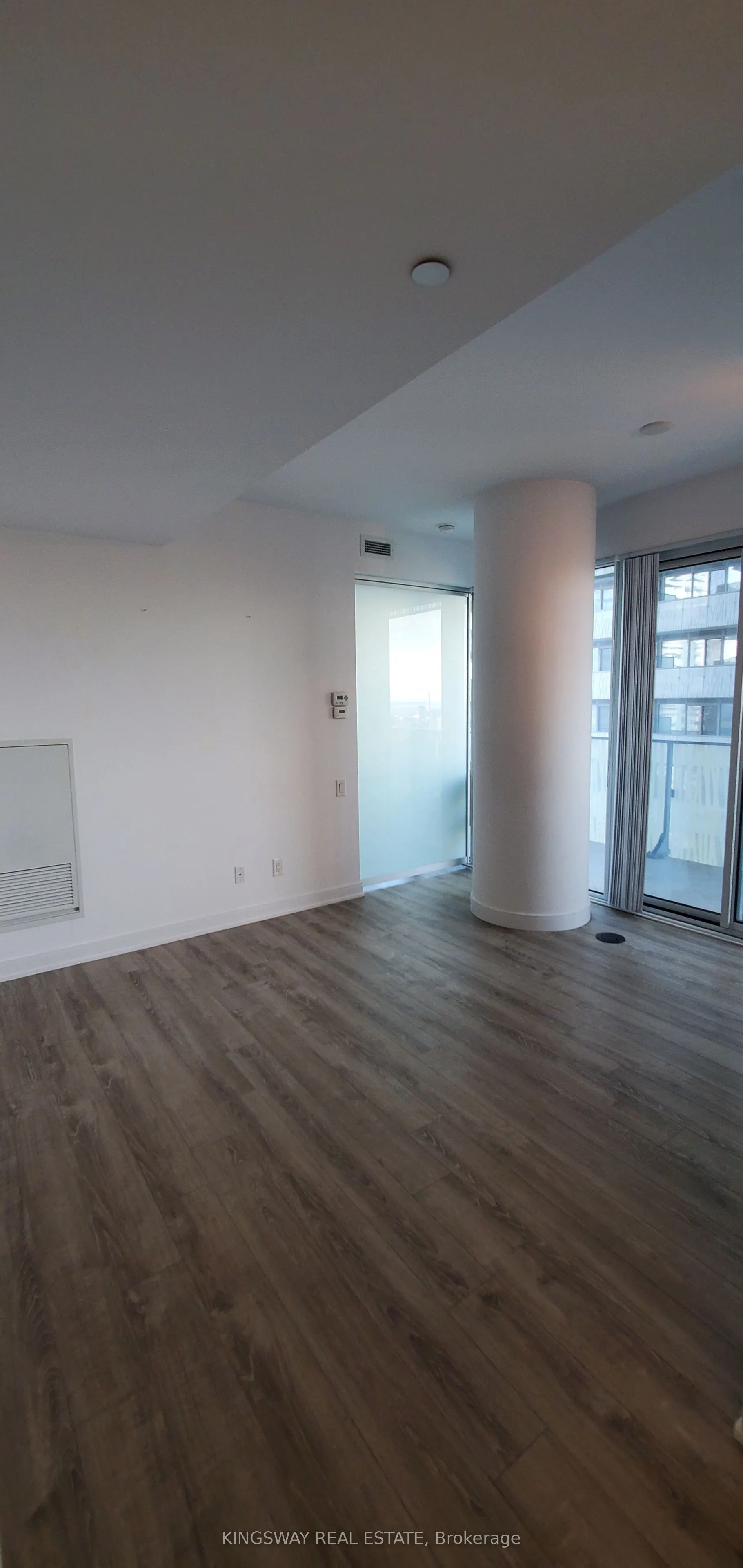 42 Charles Street E, #3401