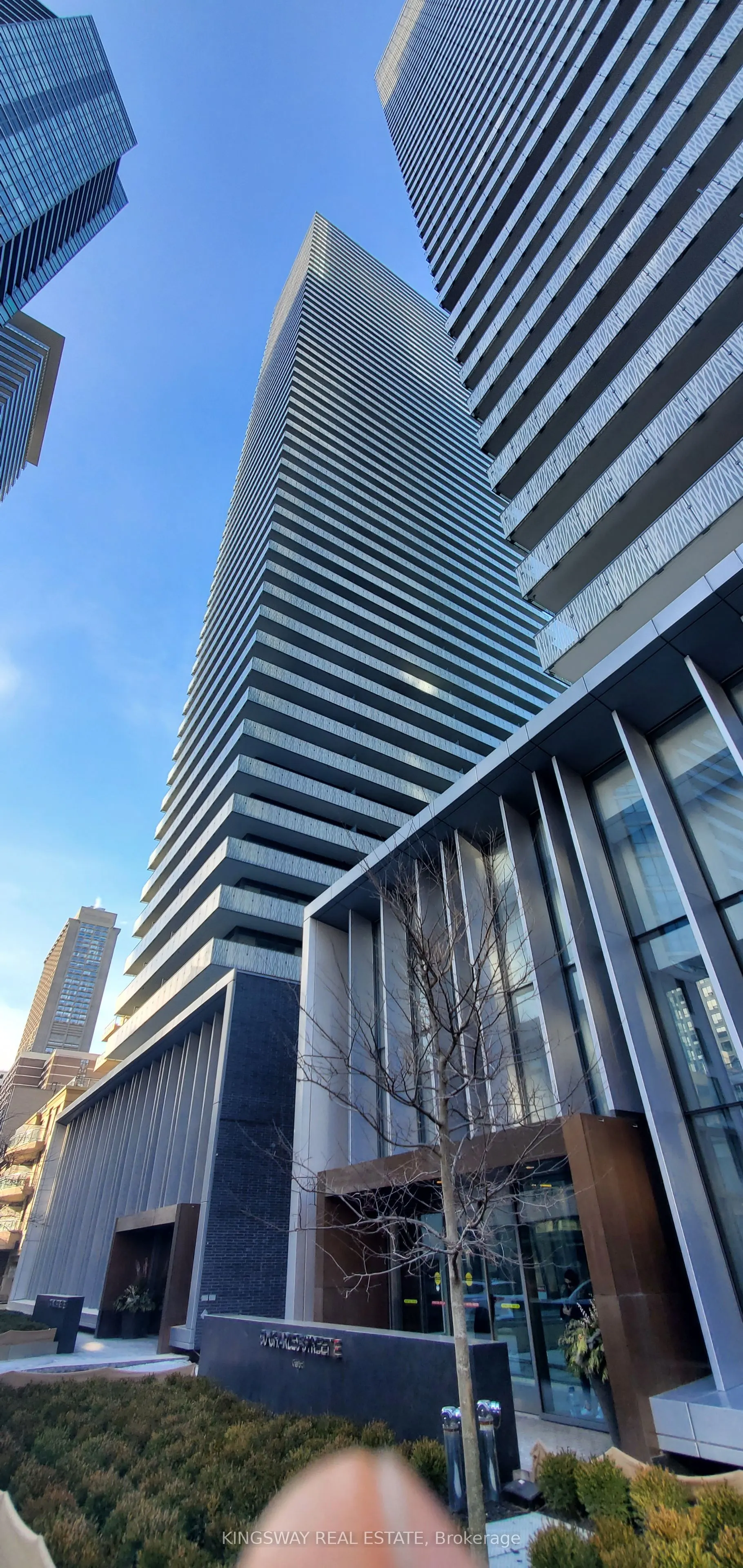 42 Charles Street E, #3401