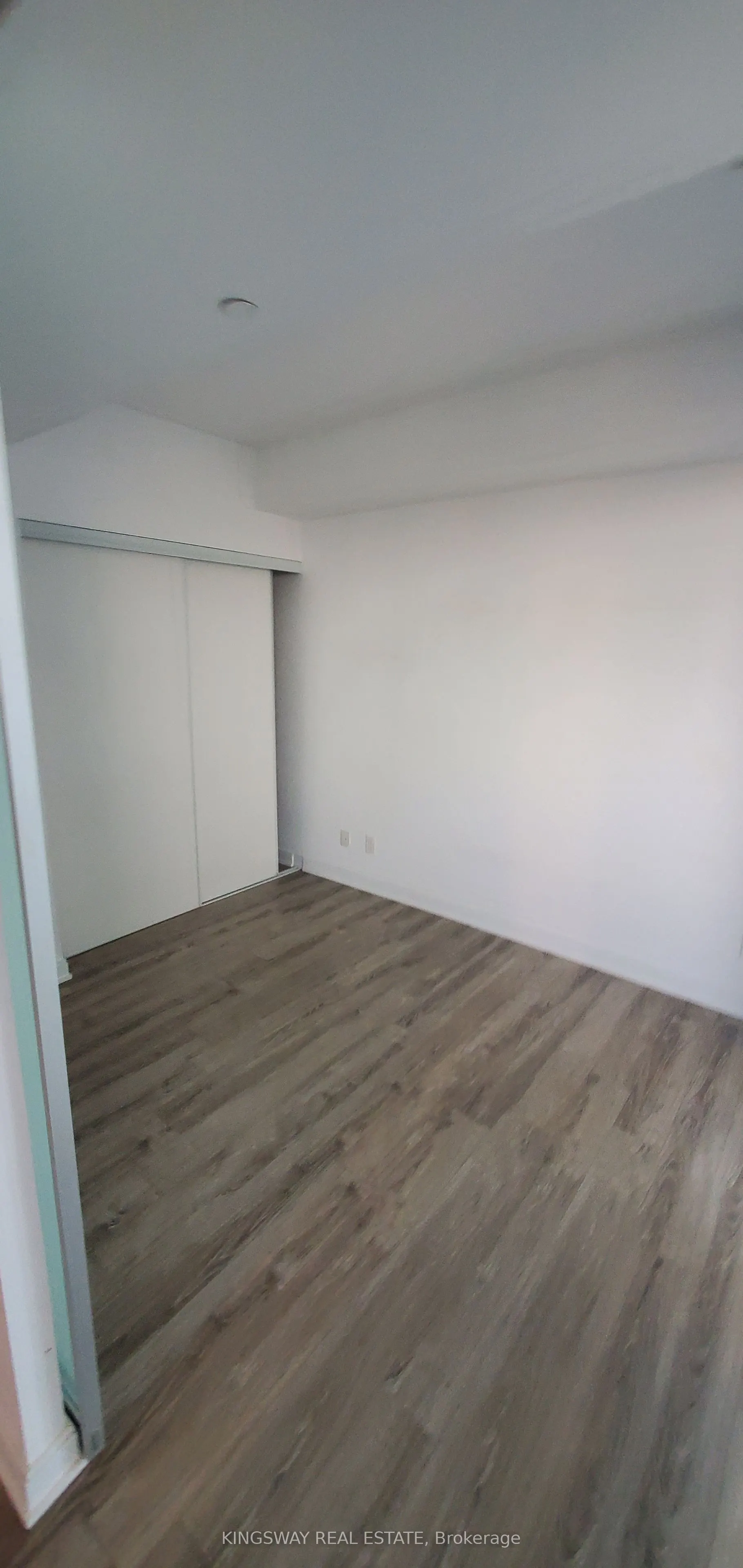 42 Charles Street E, #3401