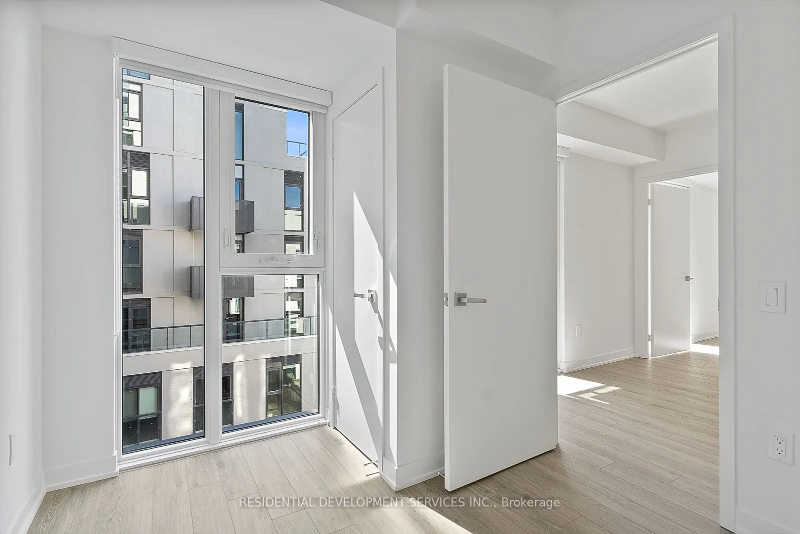 500 Wilson Avenue, #415