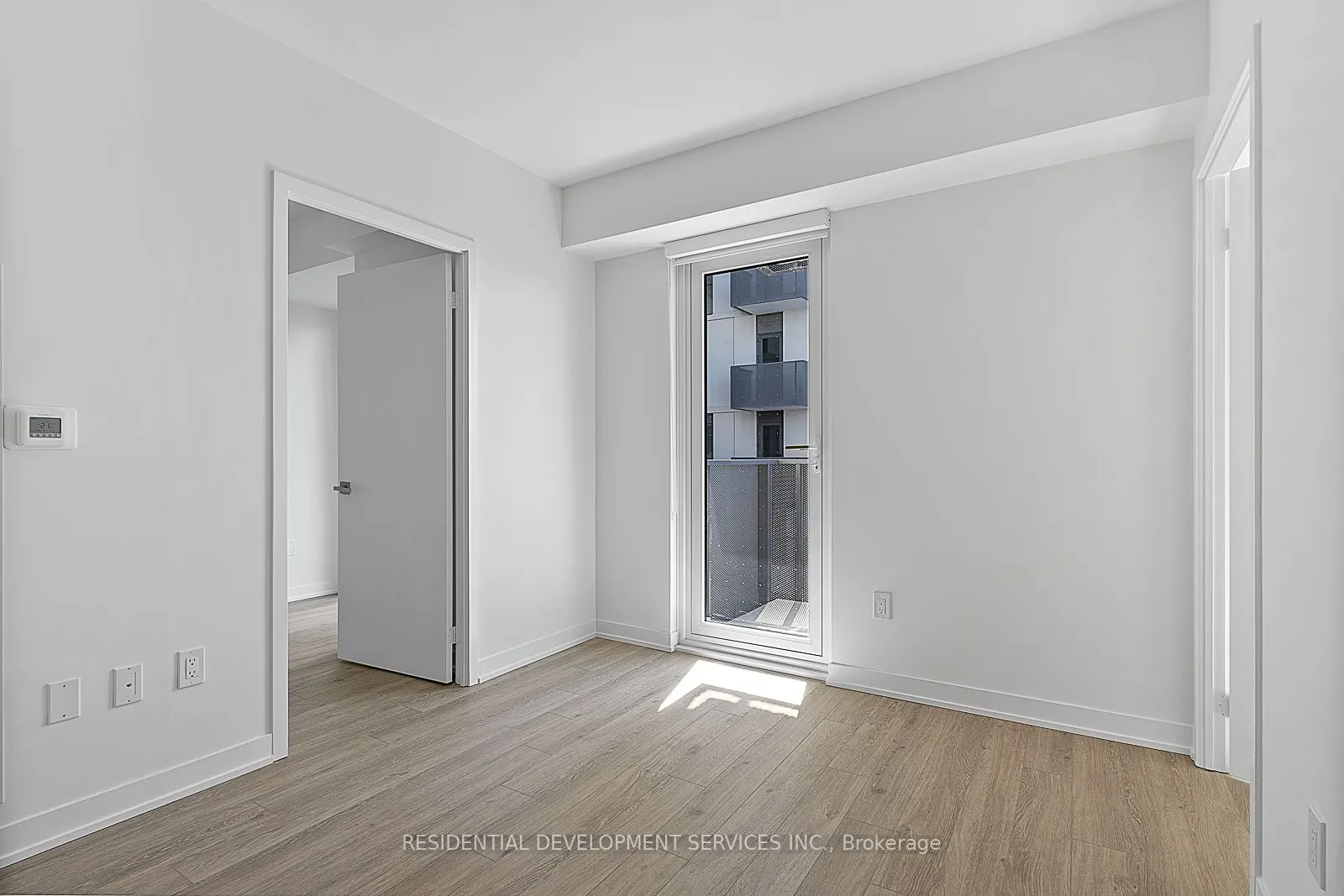 500 Wilson Avenue, #415