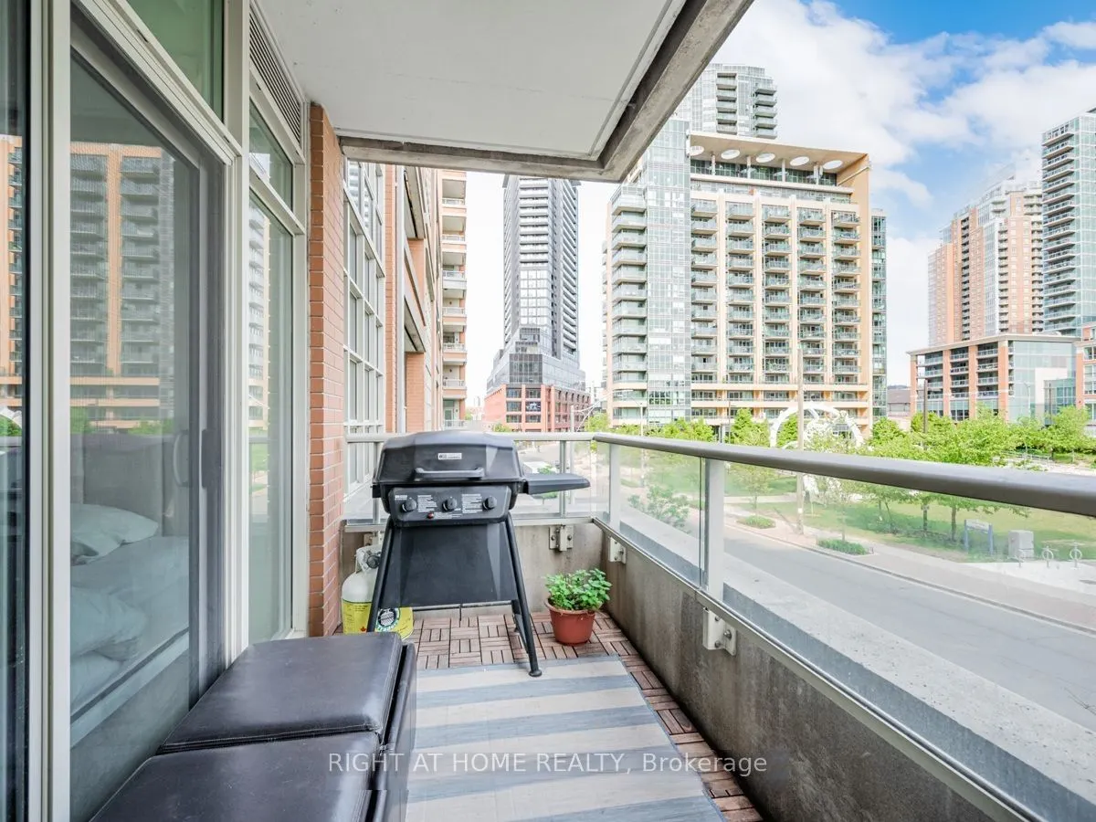 65 East Liberty Street, #322