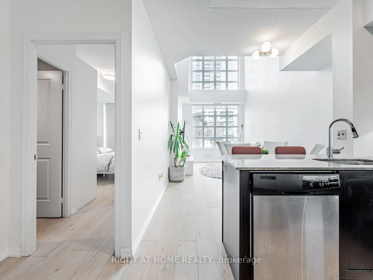 65 East Liberty Street, #322