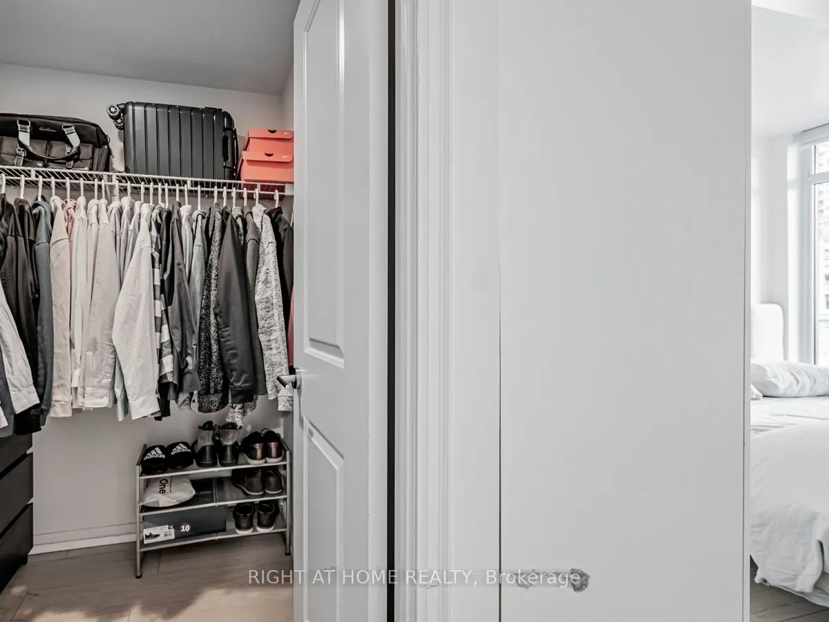 65 East Liberty Street, #322