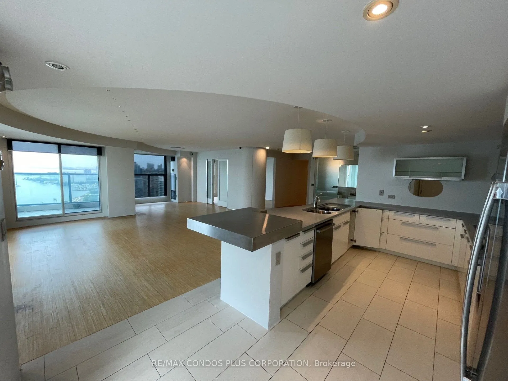 77 Harbour Square, #3508