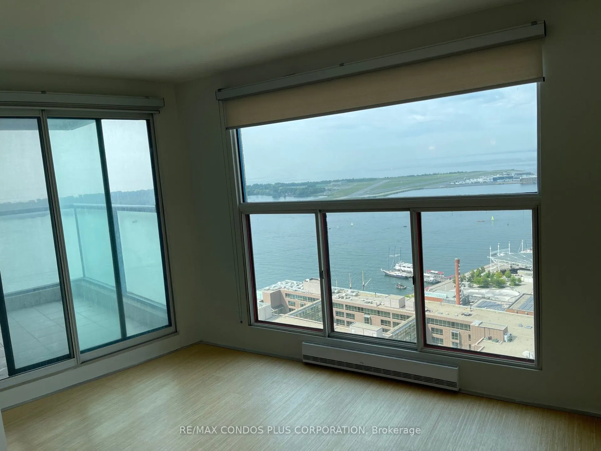 77 Harbour Square, #3508