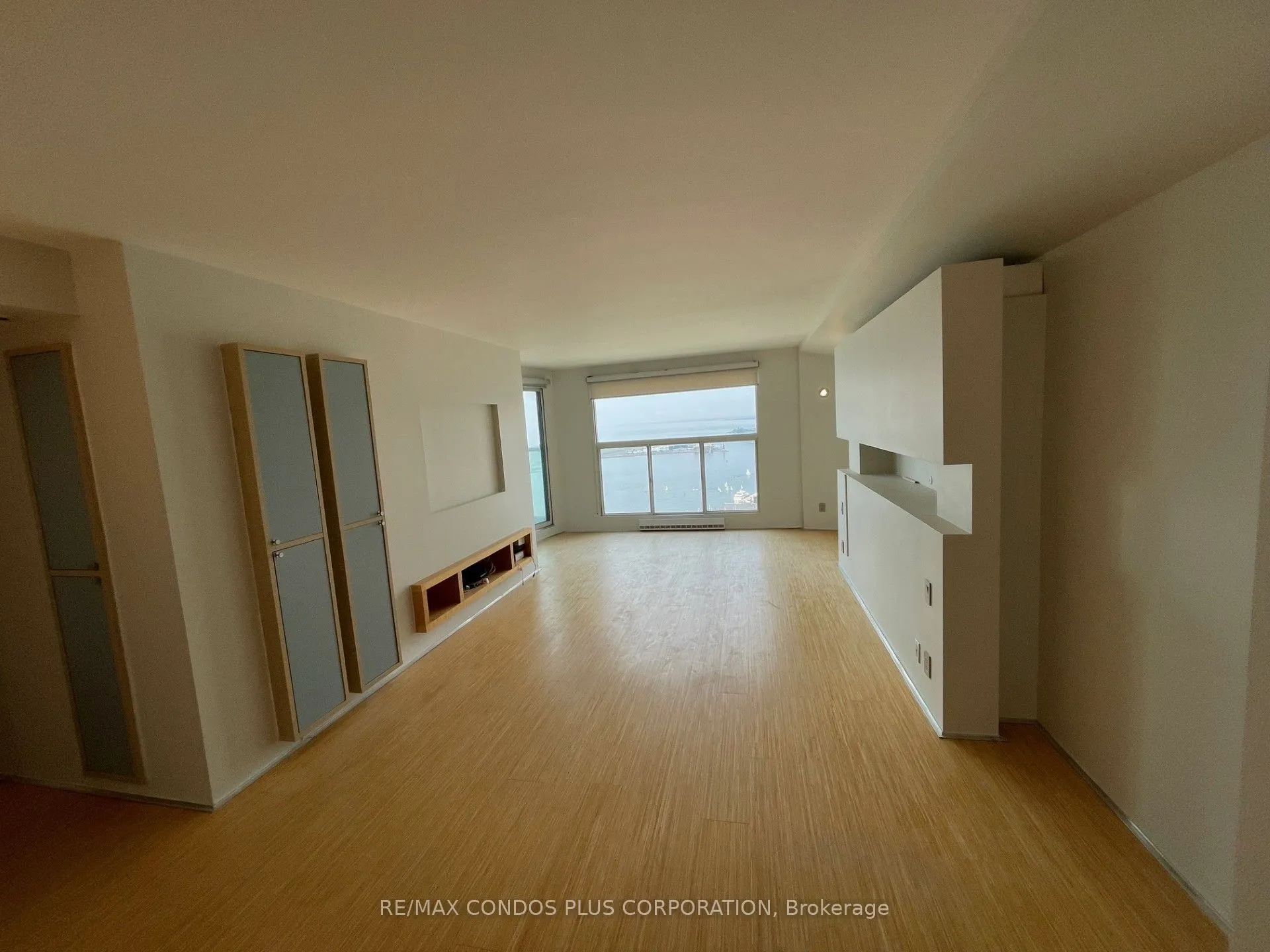 77 Harbour Square, #3508