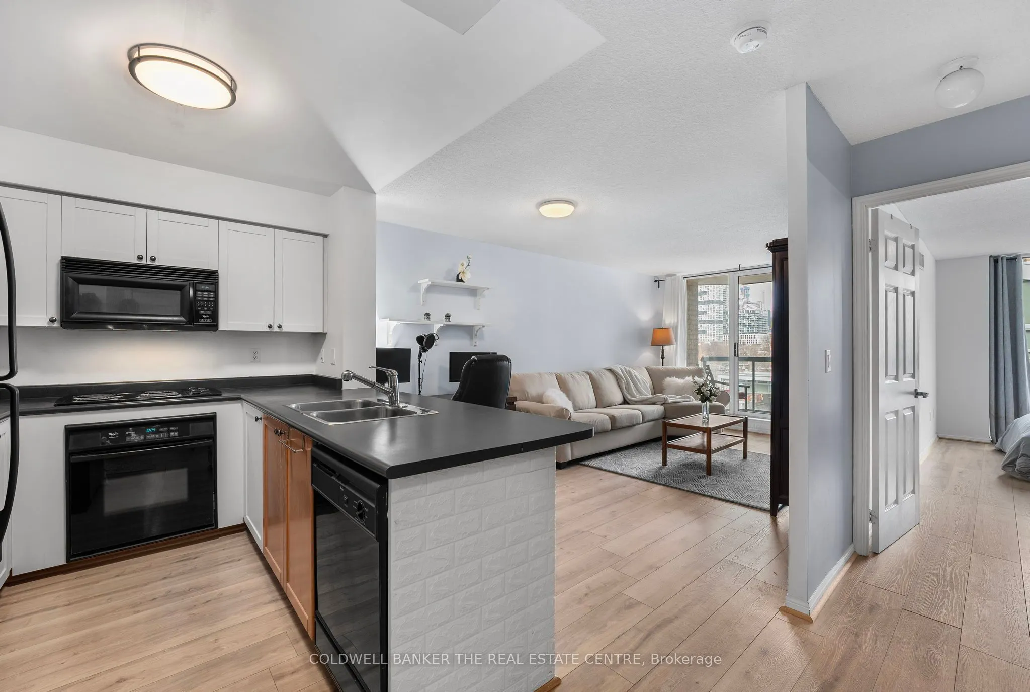 311 Richmond Street E, #704