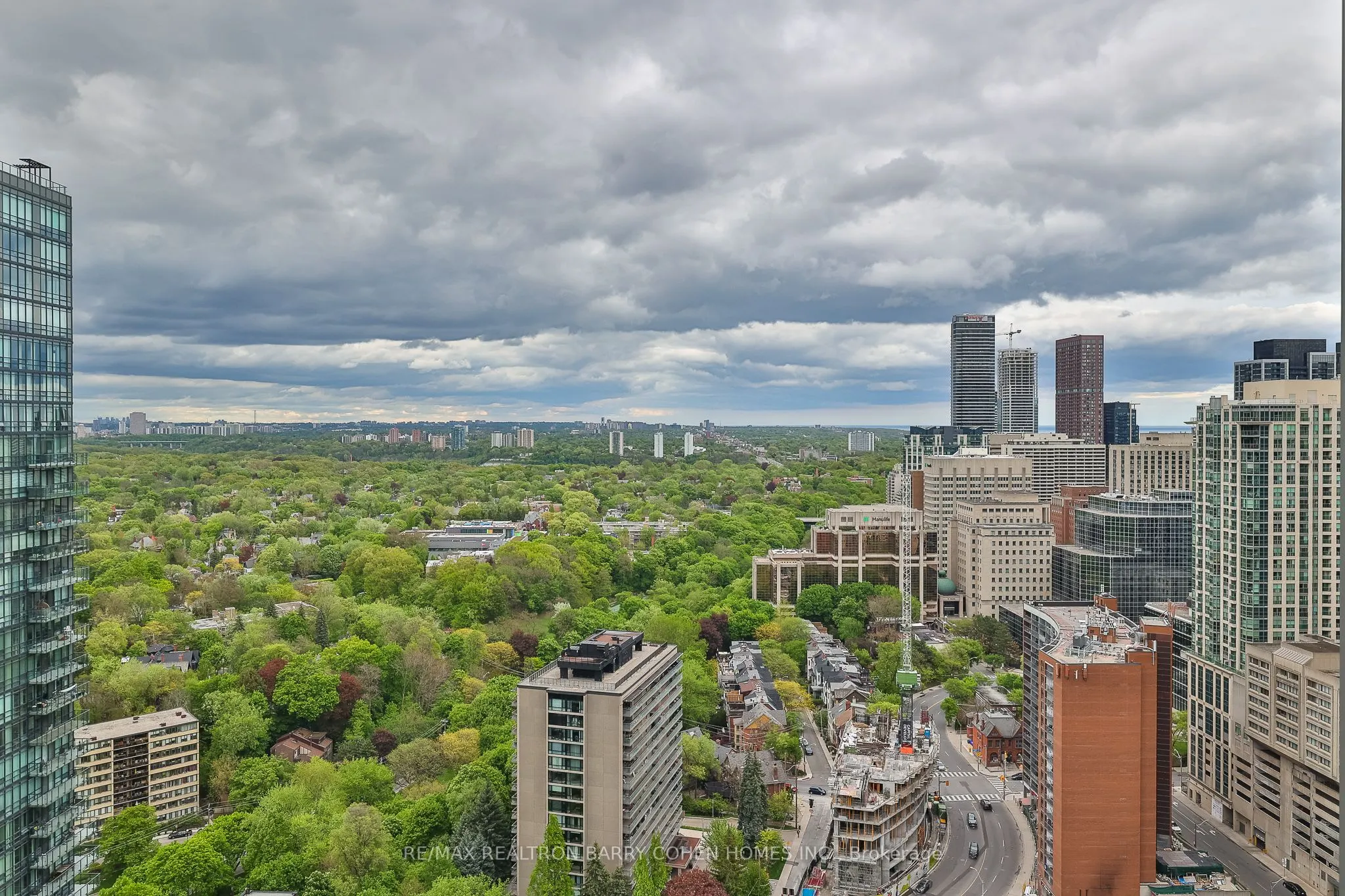 18 Yorkville Avenue, #3106