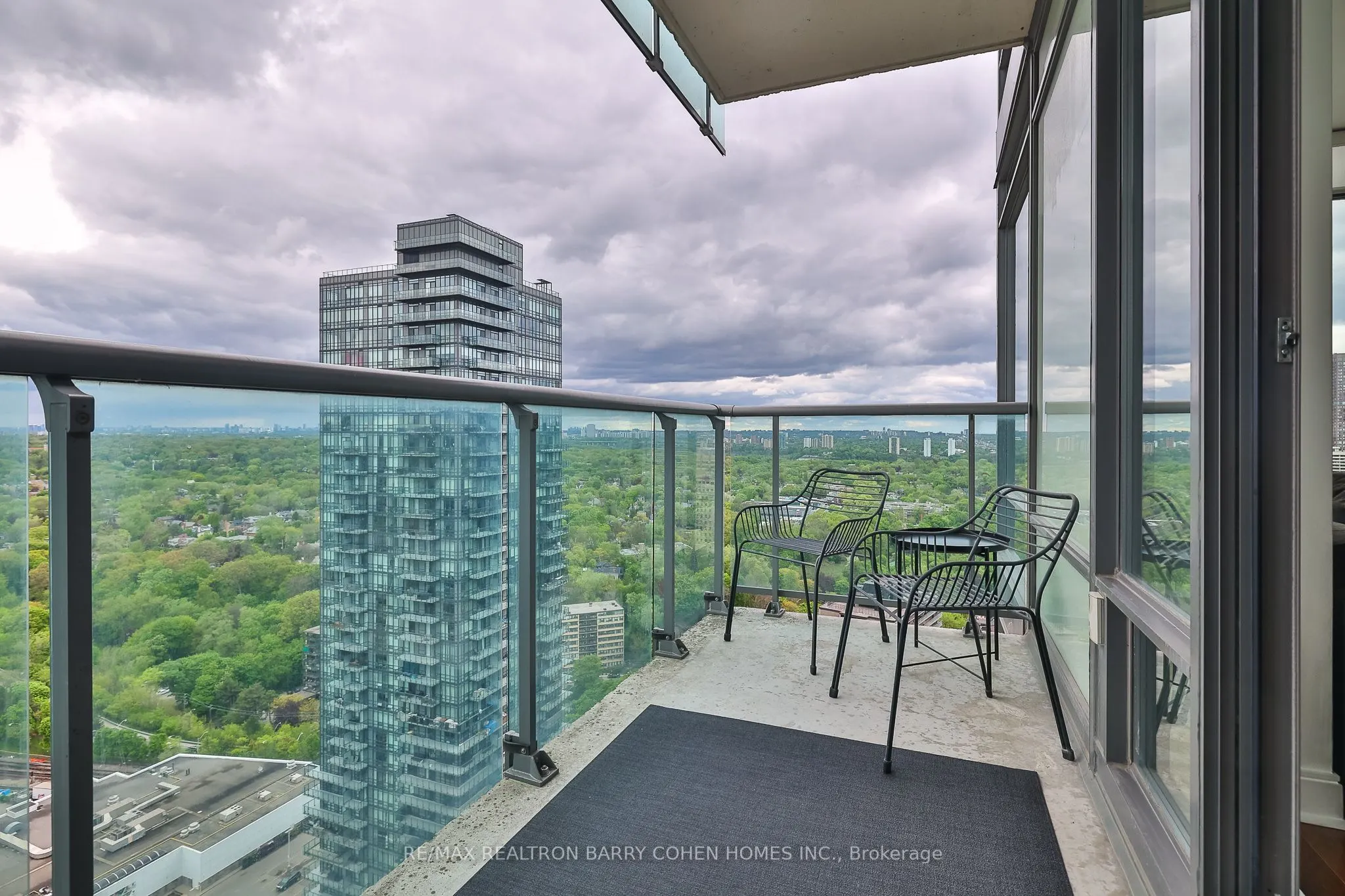 18 Yorkville Avenue, #3106