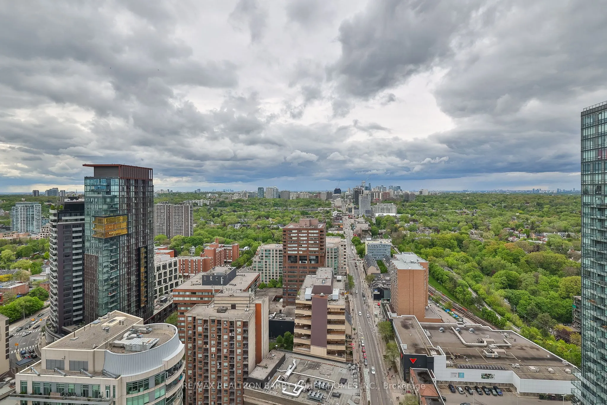 18 Yorkville Avenue, #3106