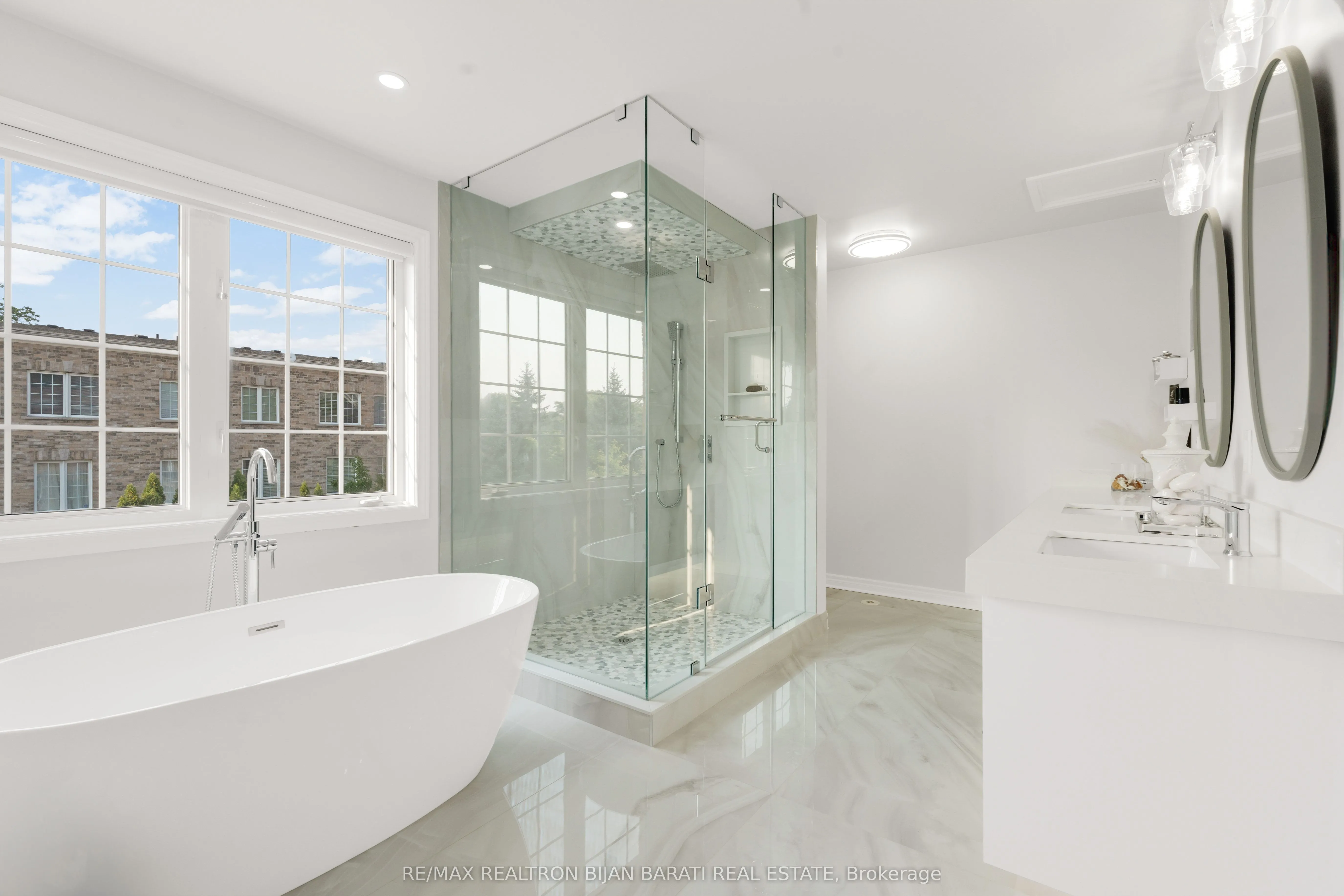 94B Ellerslie Avenue, #38