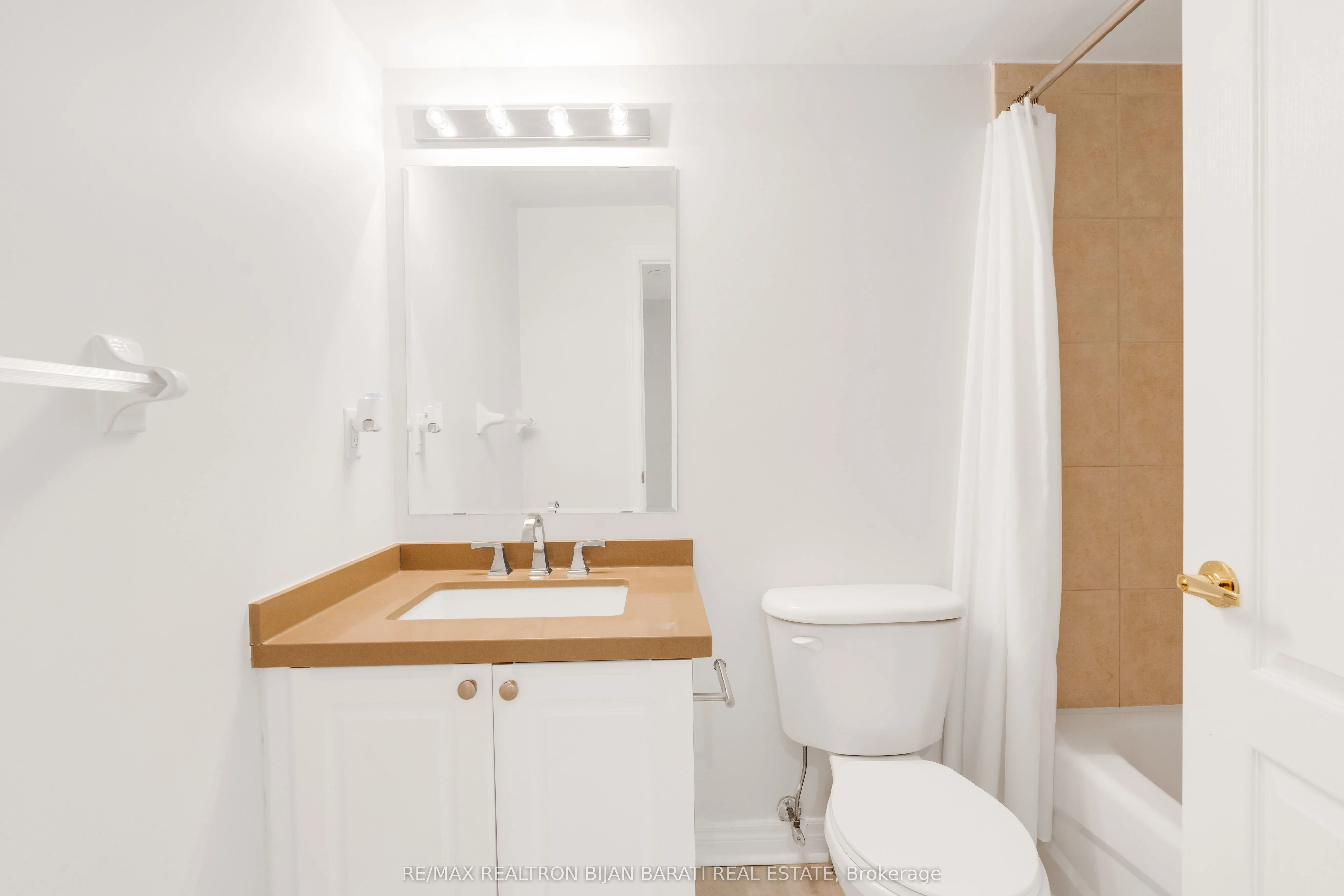 94B Ellerslie Avenue, #38