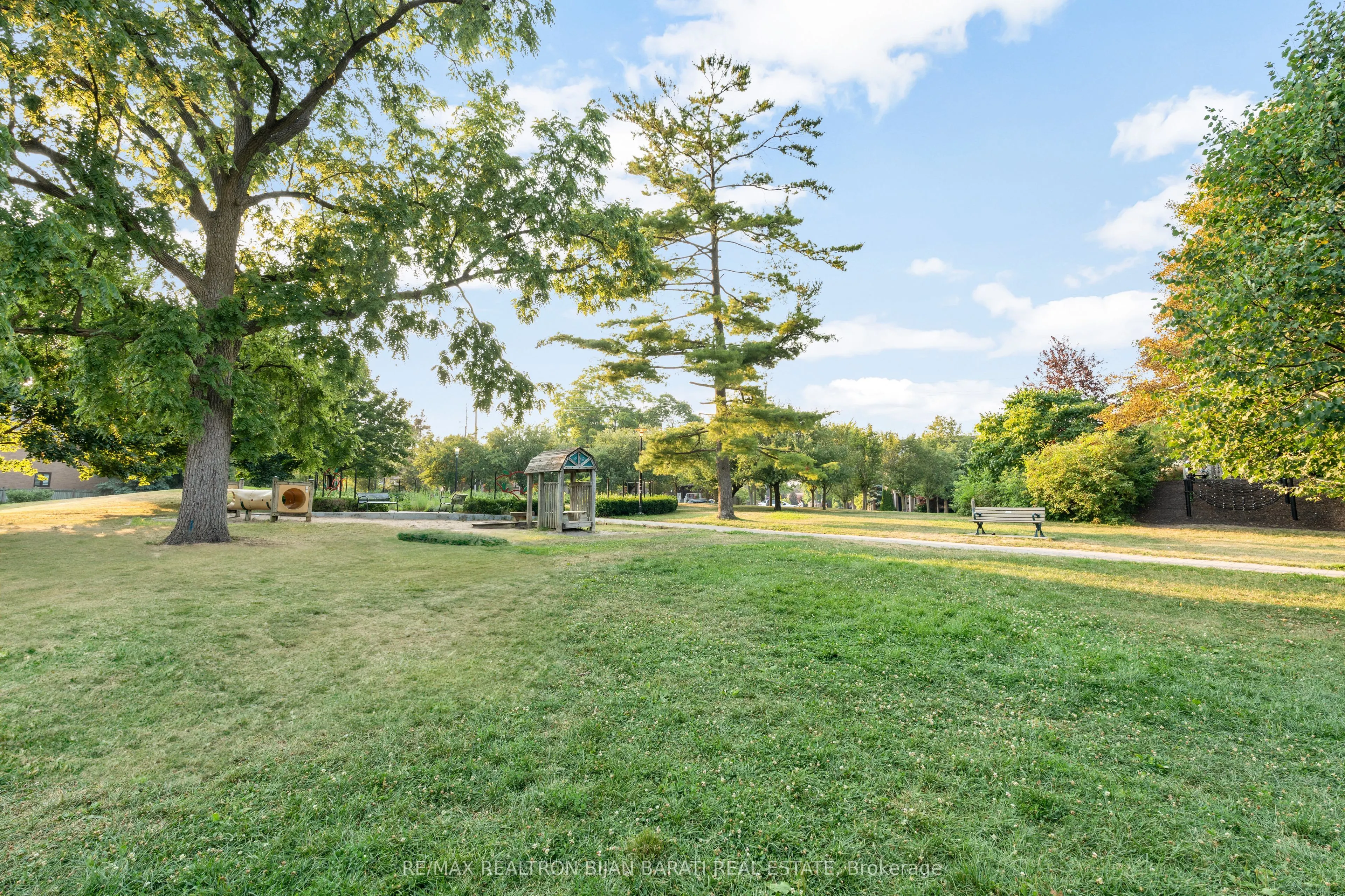 94B Ellerslie Avenue, #38