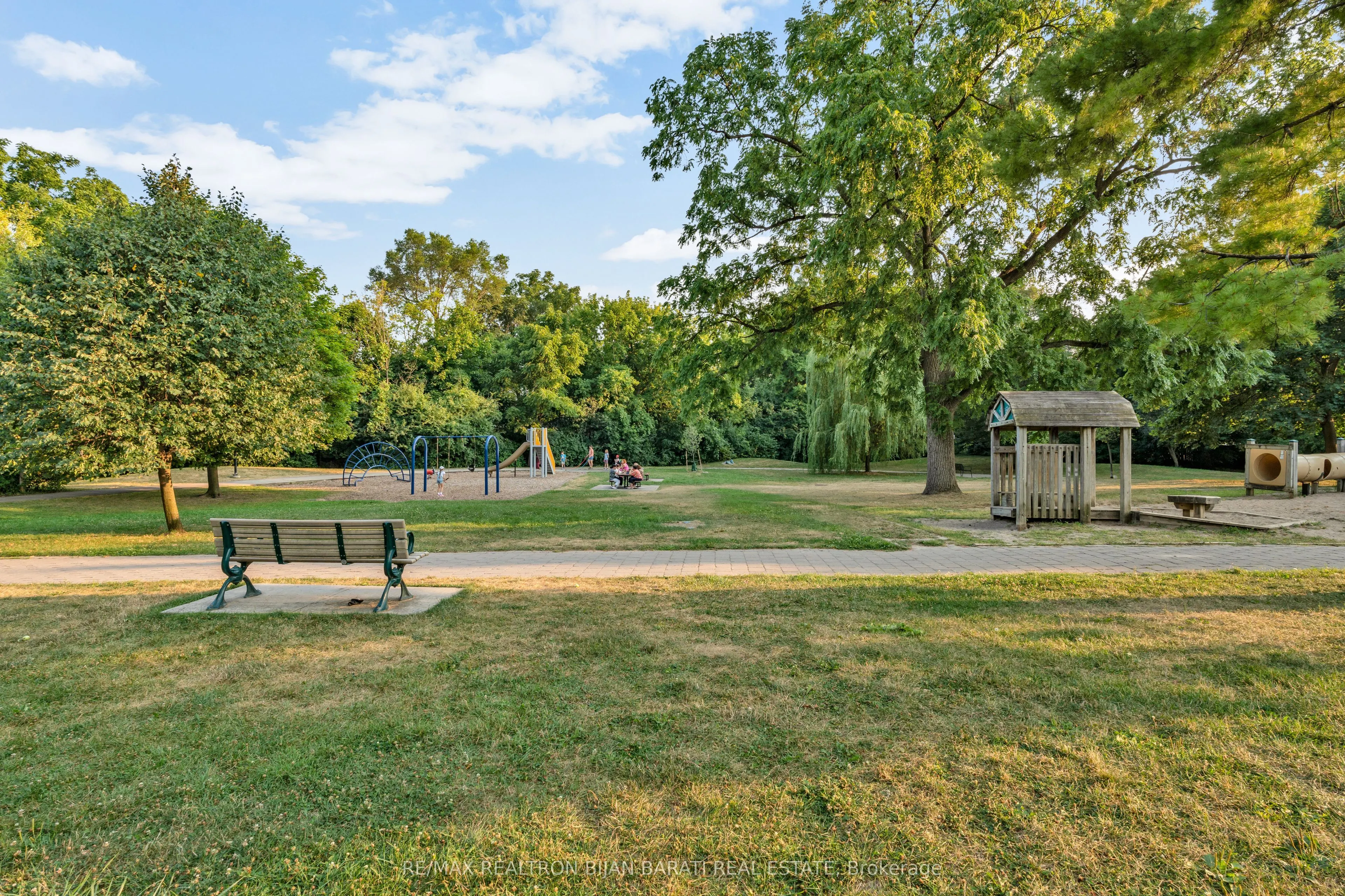 94B Ellerslie Avenue, #38