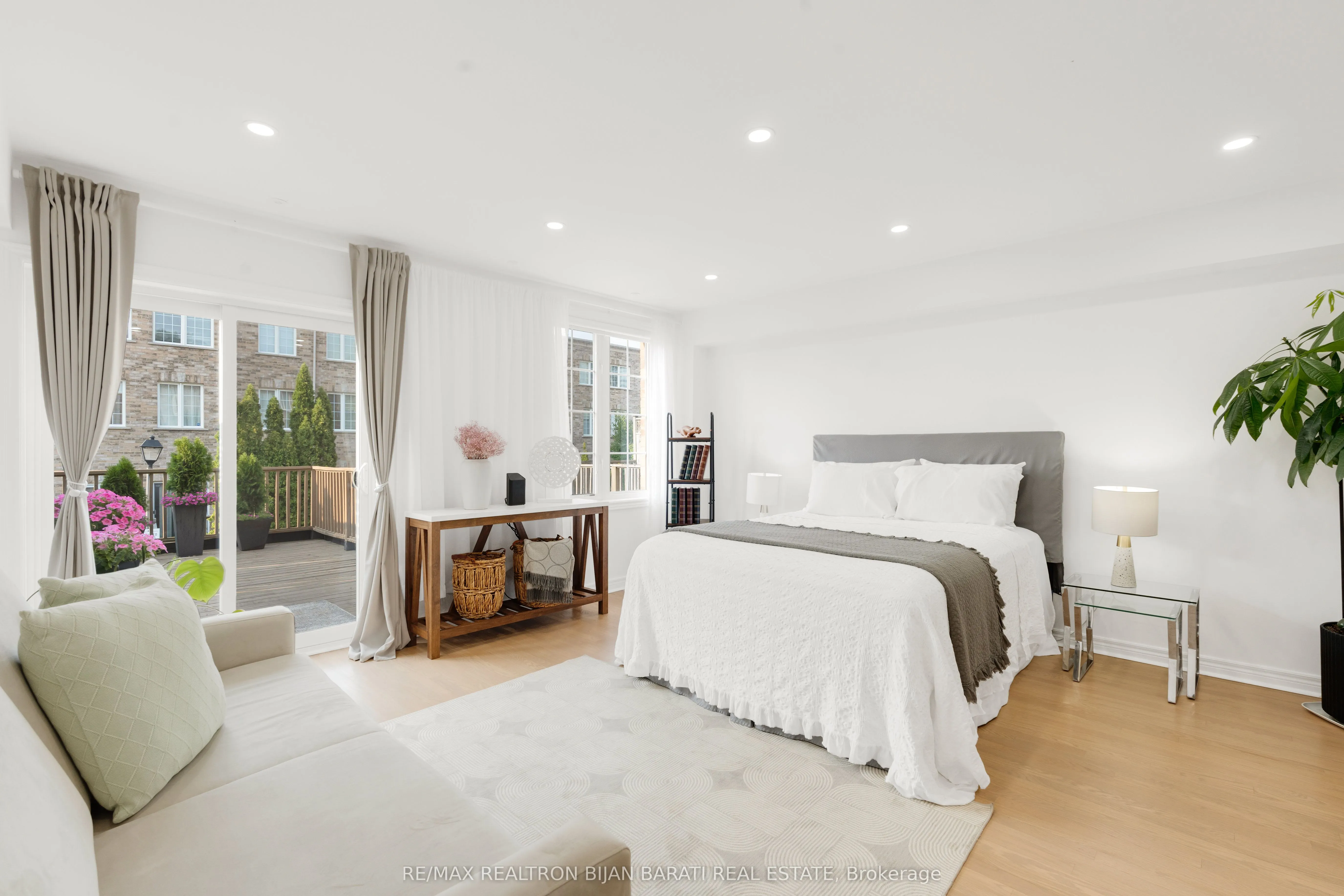 94B Ellerslie Avenue, #38