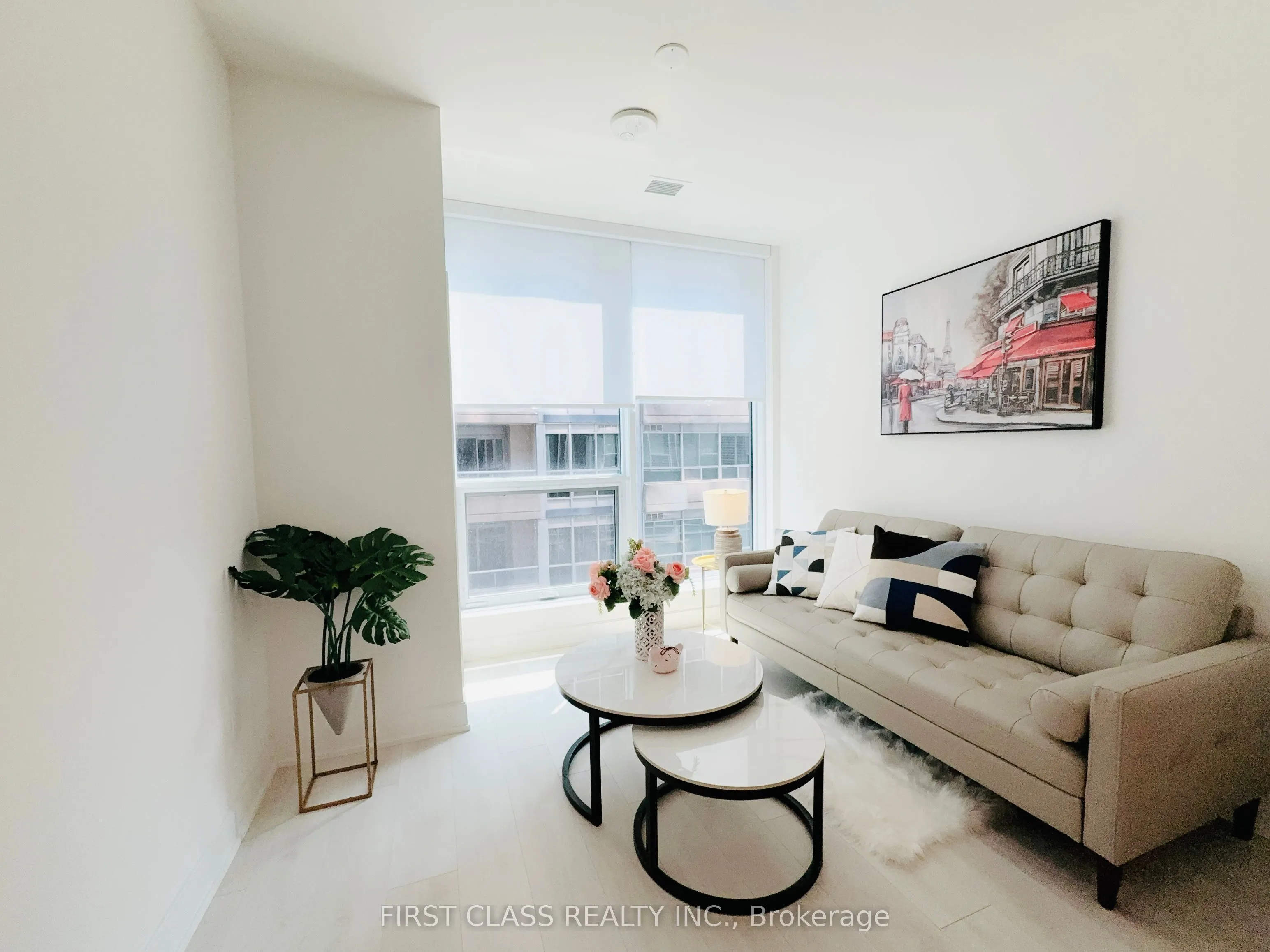 15 Mercer Street, #806