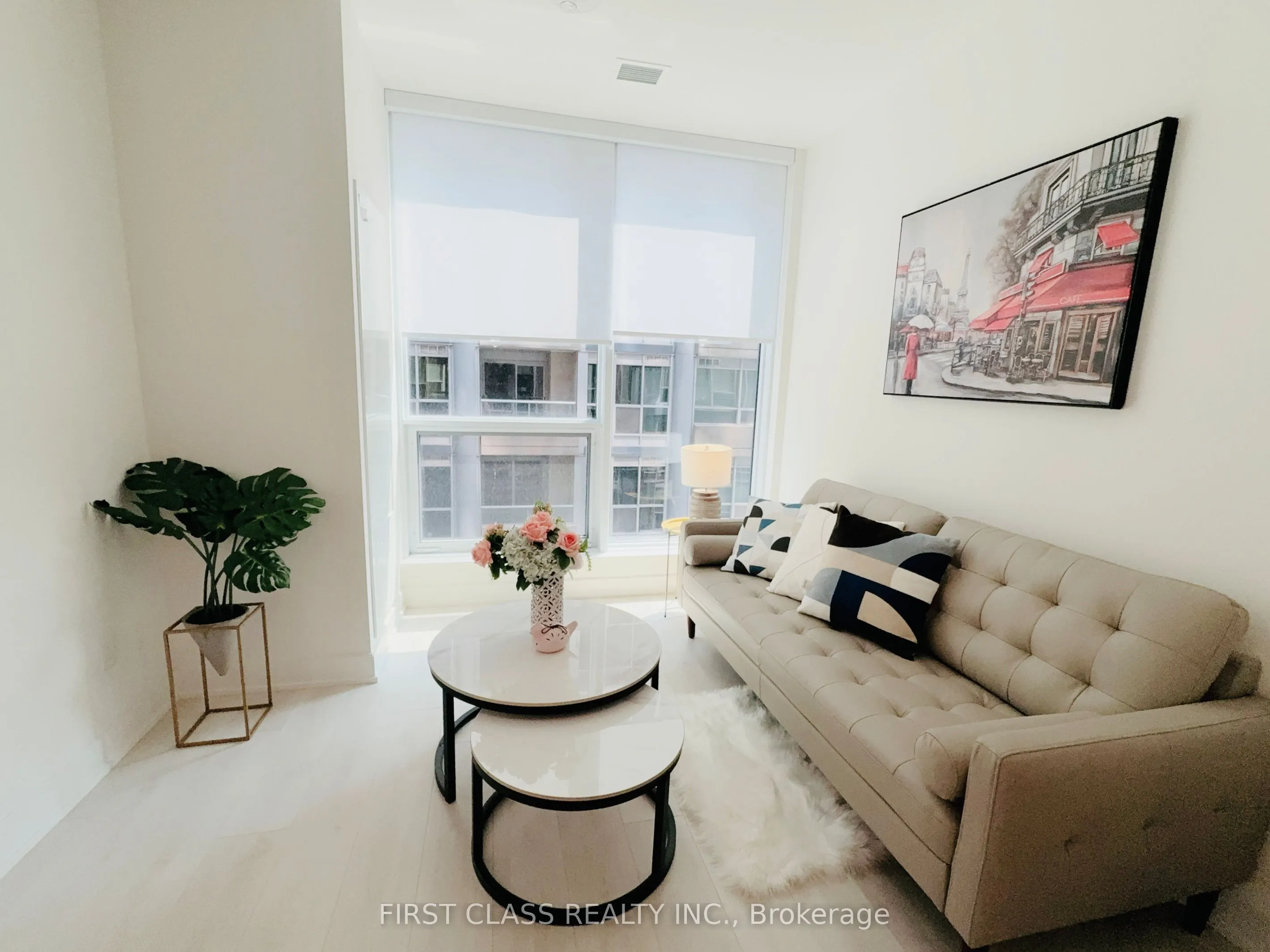 15 Mercer Street, #806