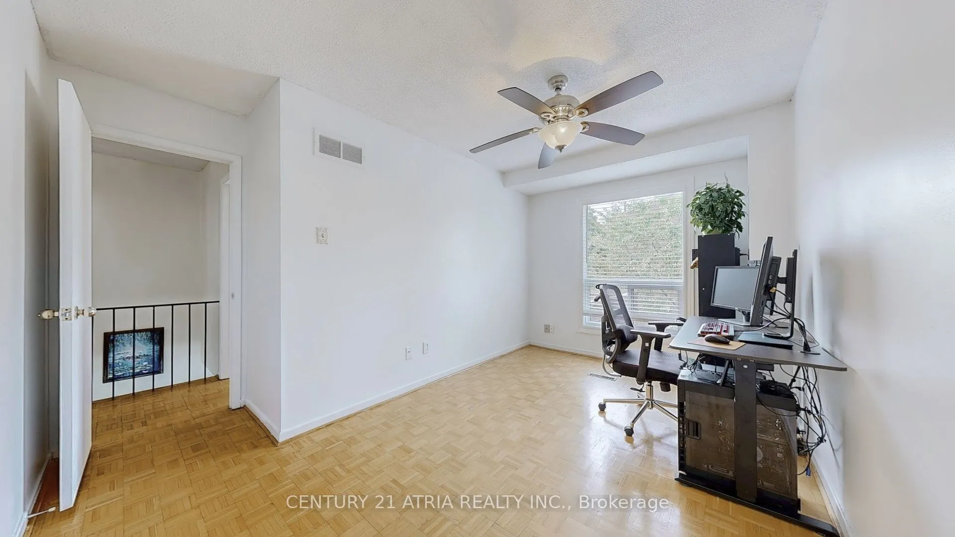 80 Spire Hillway, #23