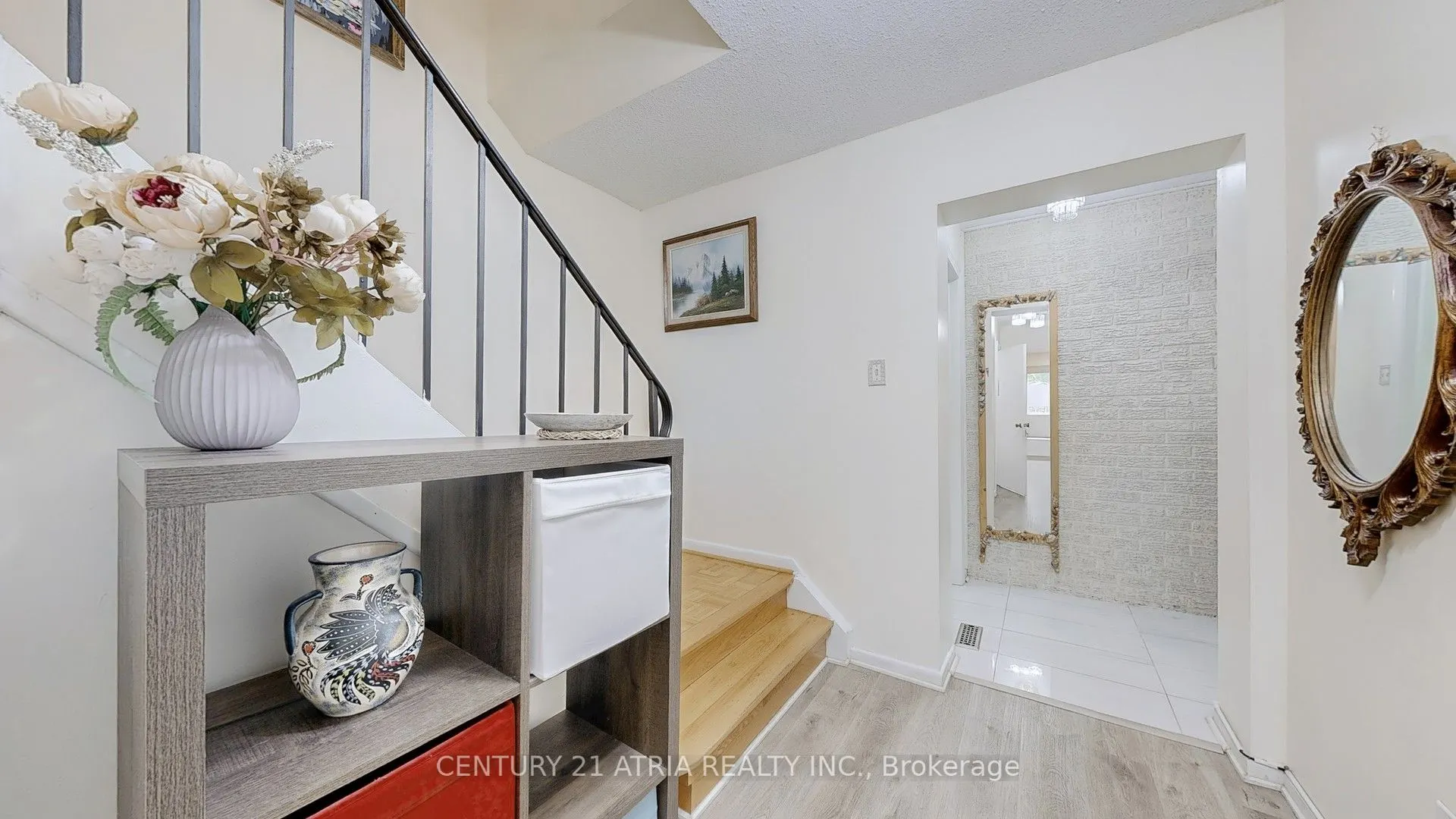 80 Spire Hillway, #23