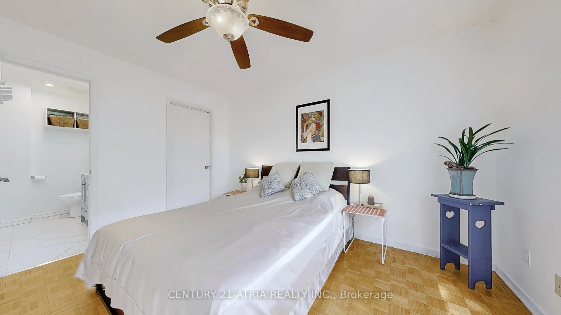 80 Spire Hillway, #23