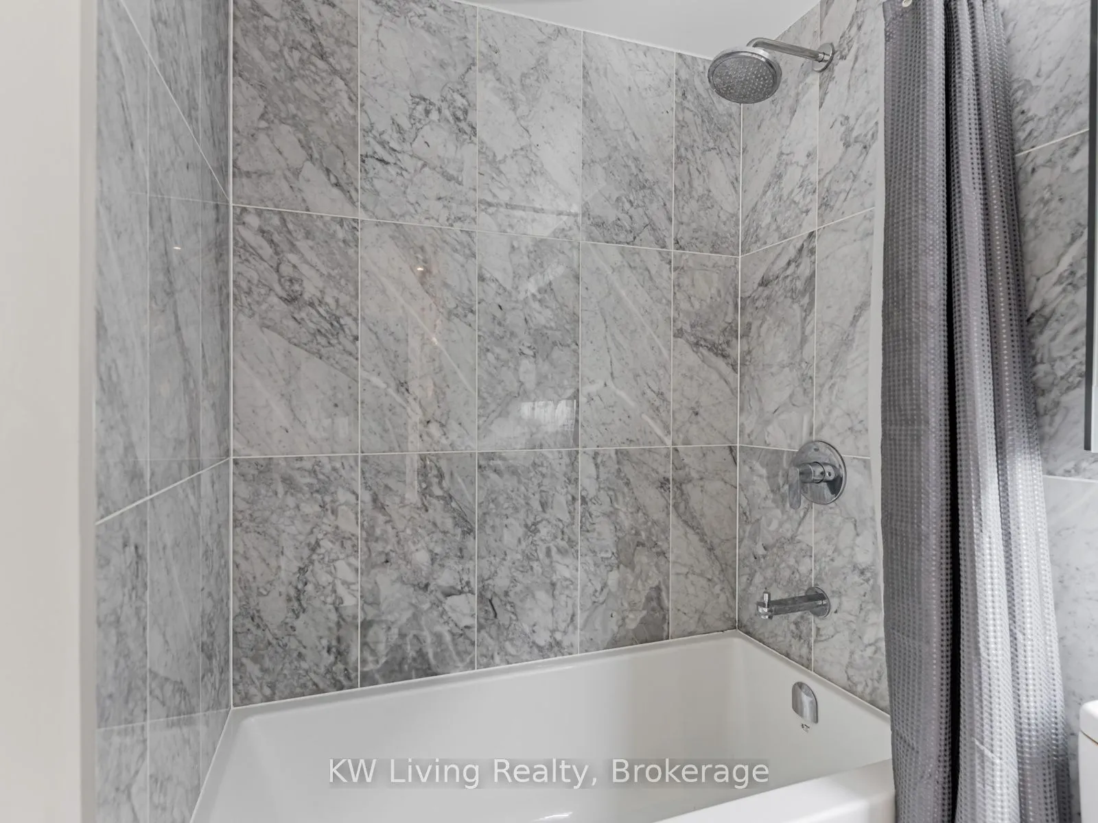 115 McMahon Drive, #2806