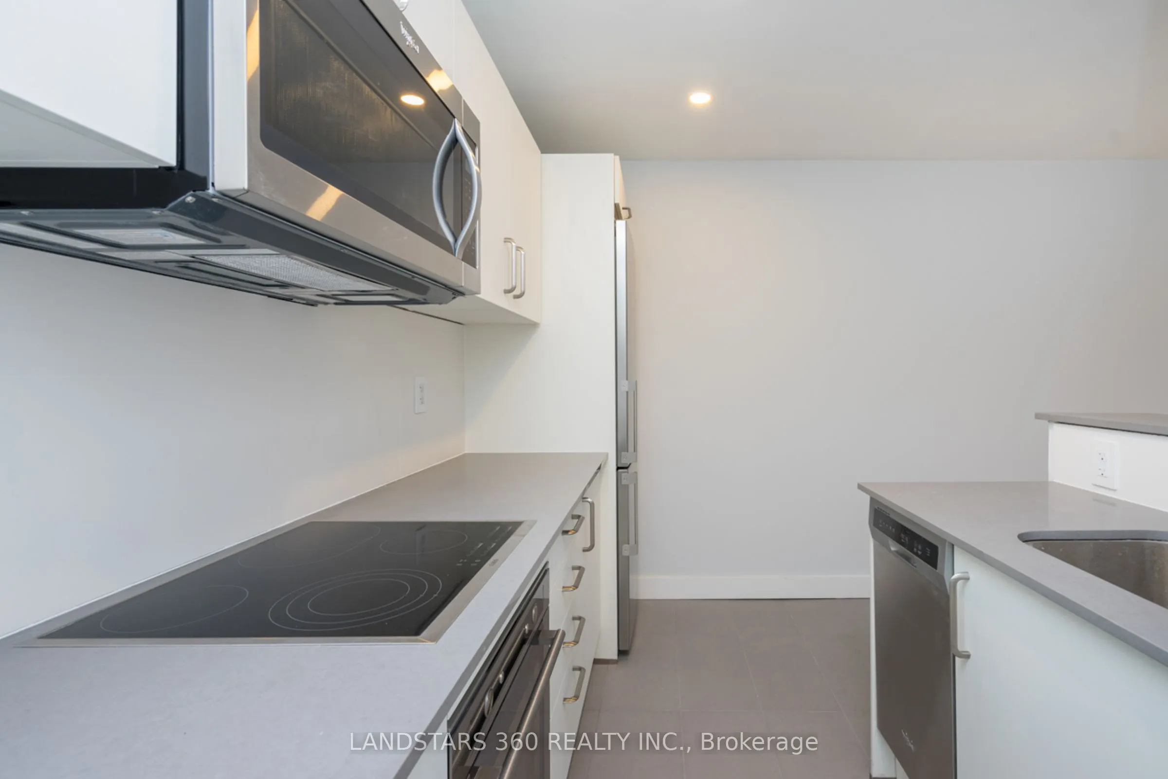 111 Lawton Boulevard, #510