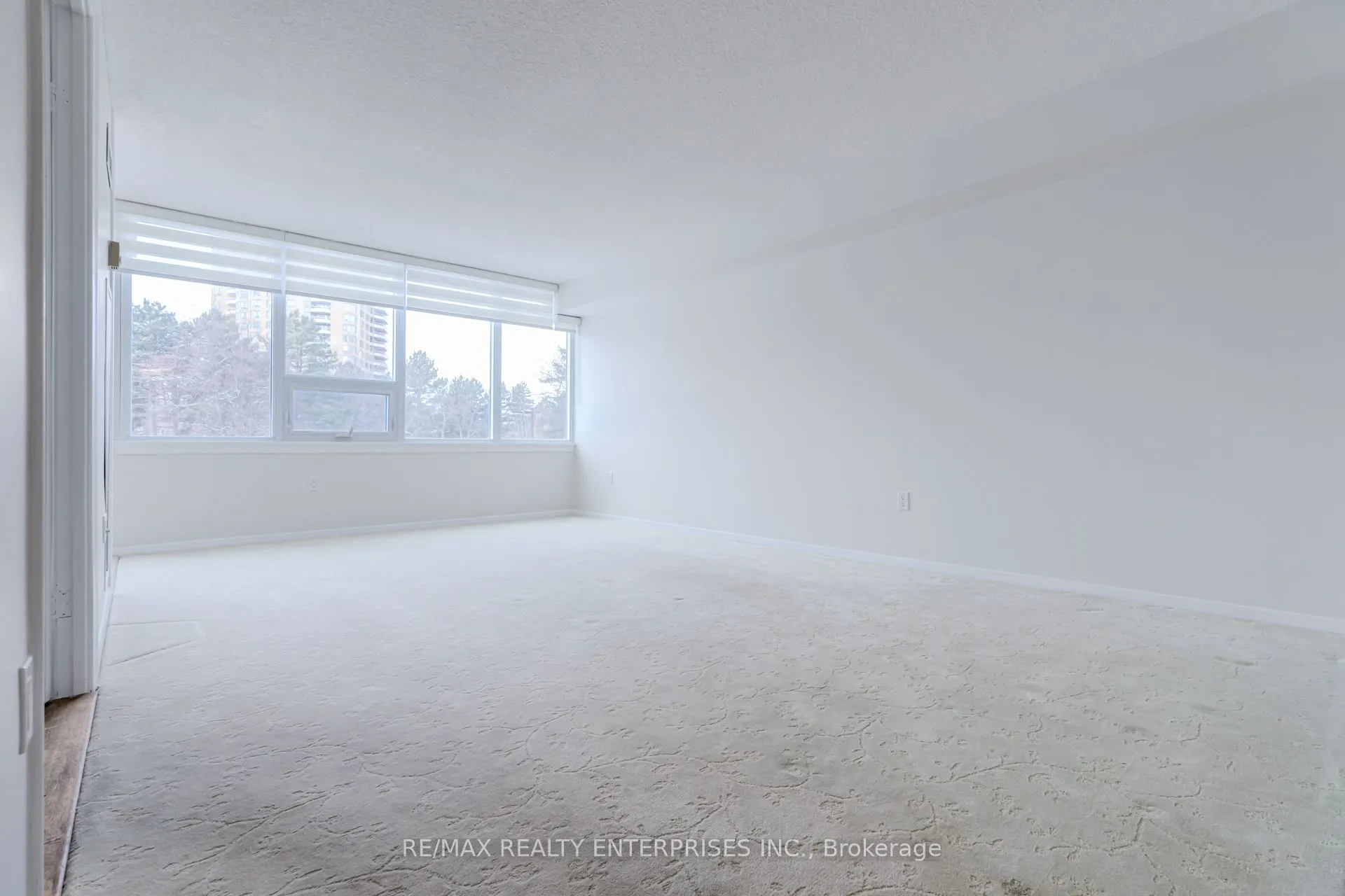 55 Skymark Drive, #205