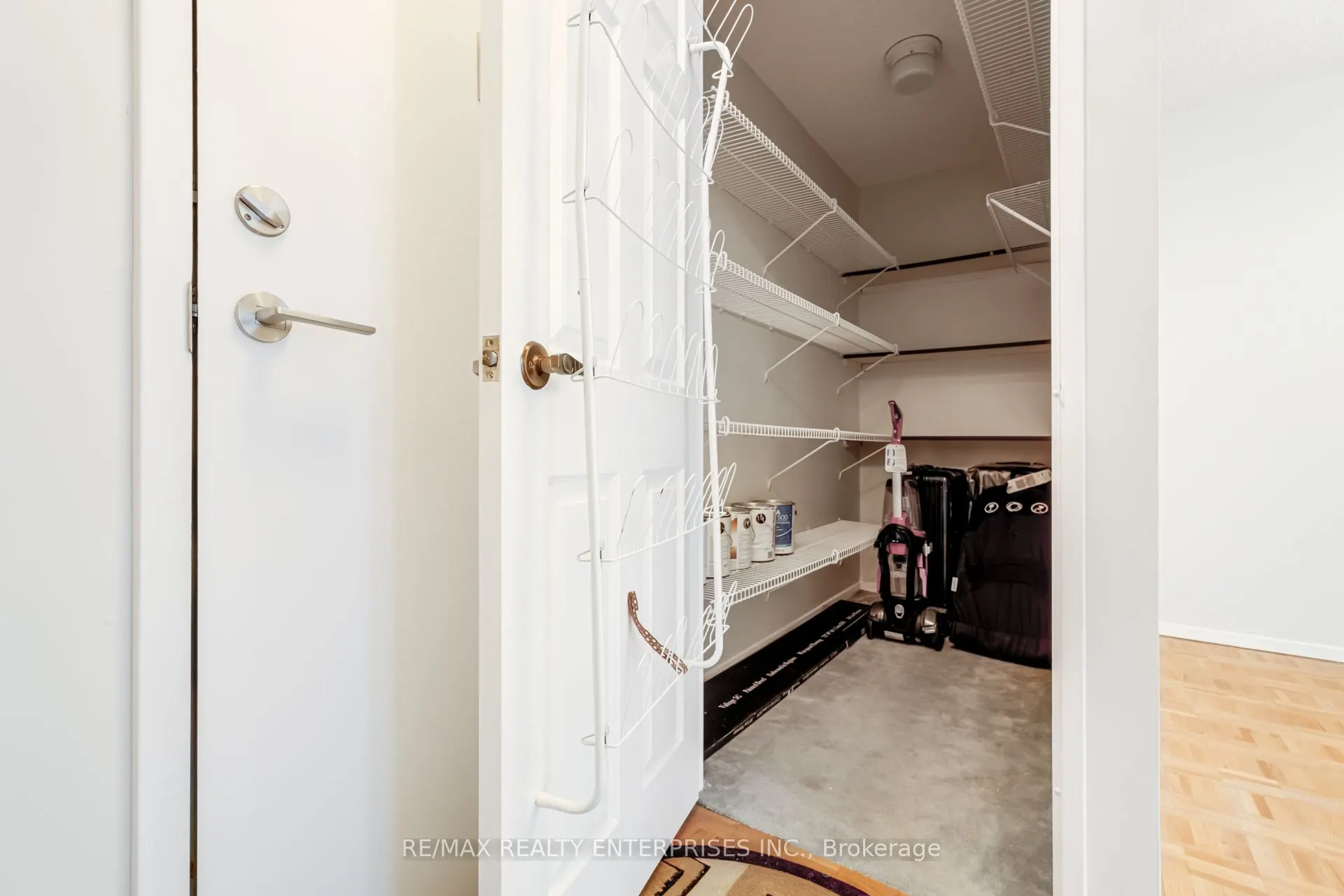55 Skymark Drive, #205