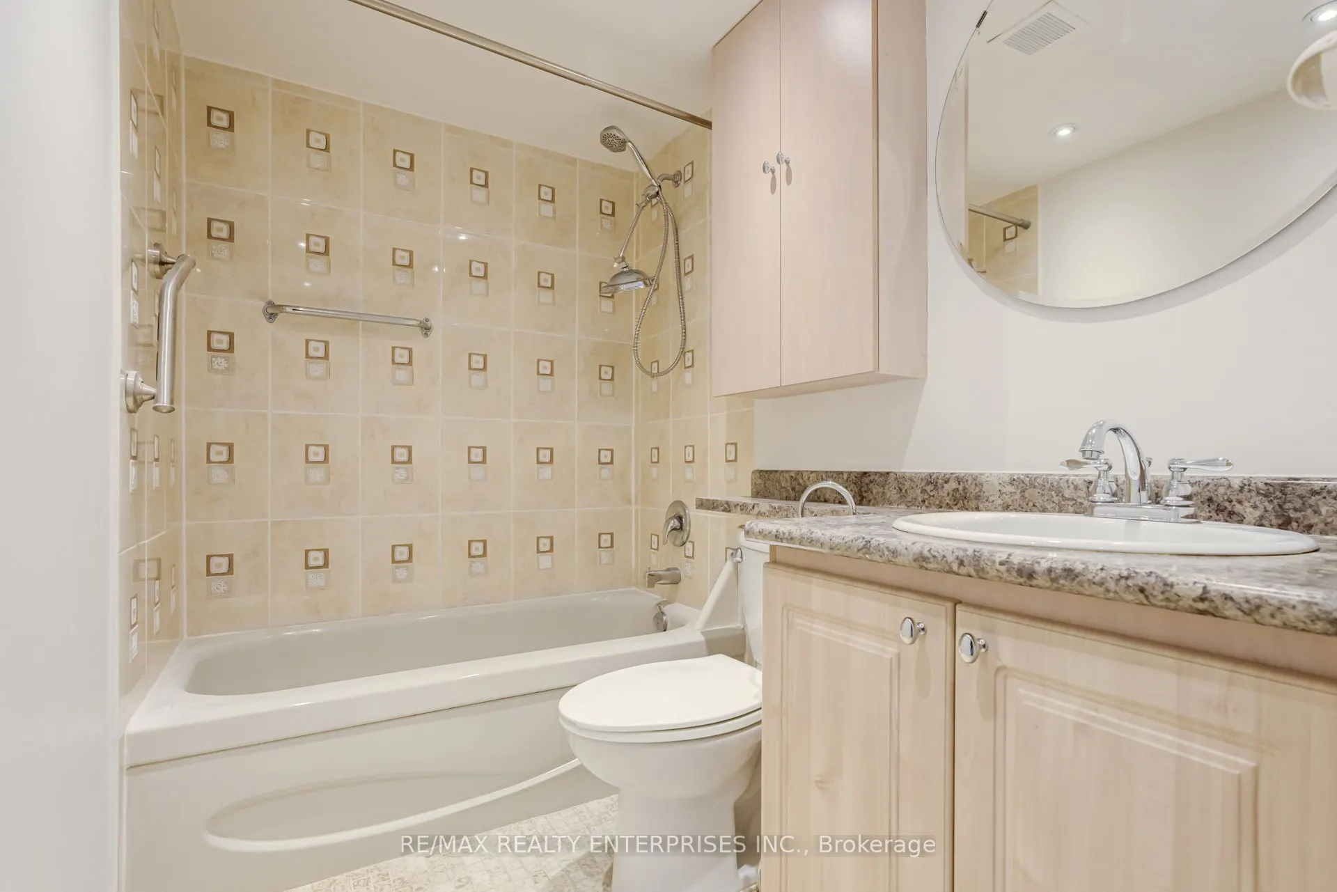 55 Skymark Drive, #205
