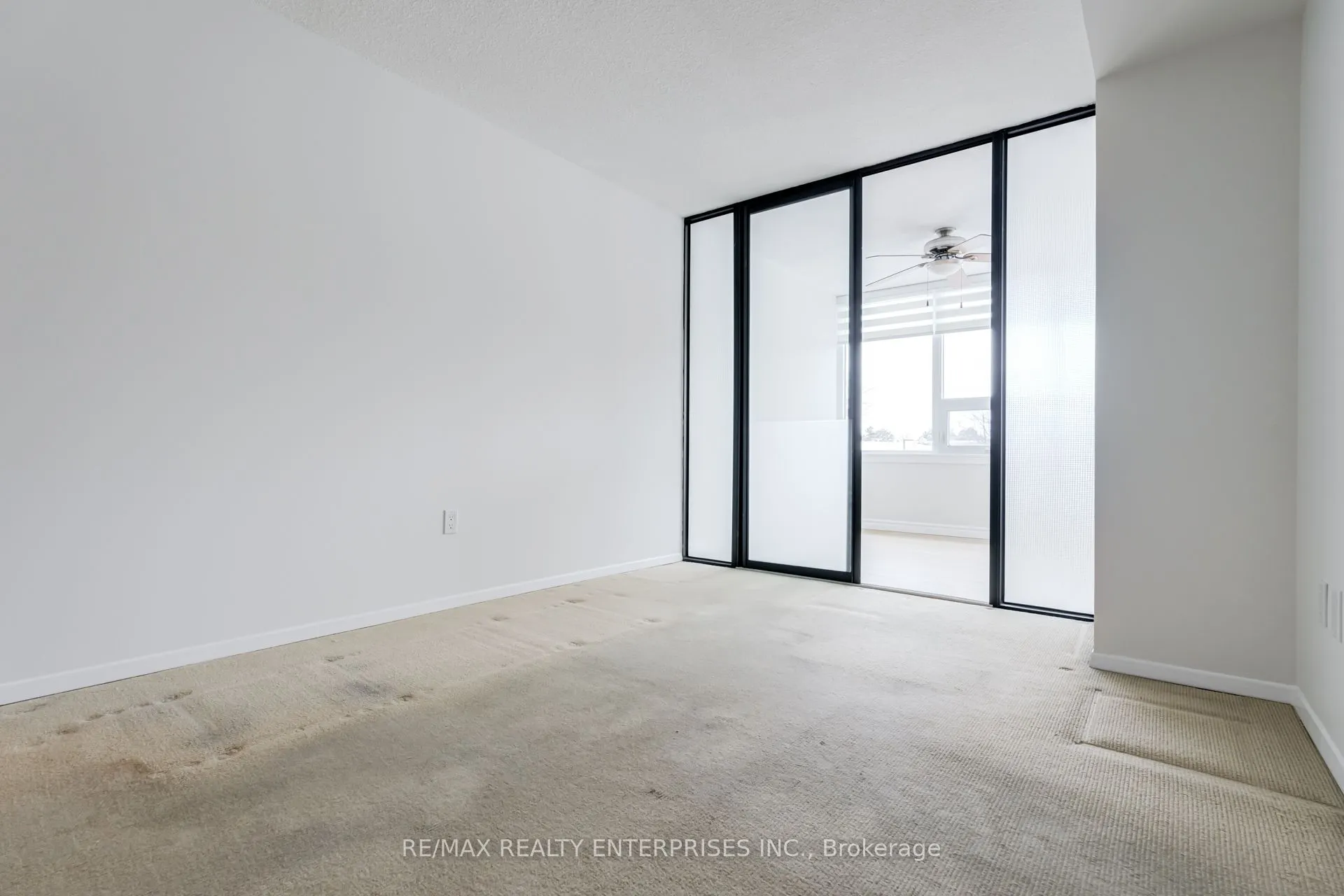 55 Skymark Drive, #205