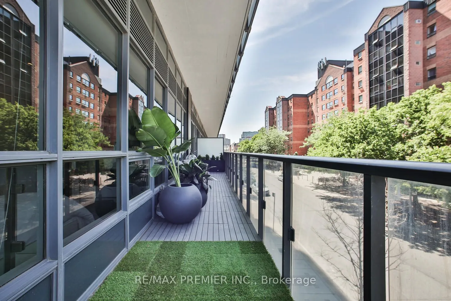 1030 King Street W, #106