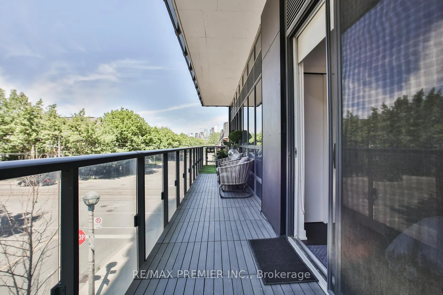 1030 King Street W, #106