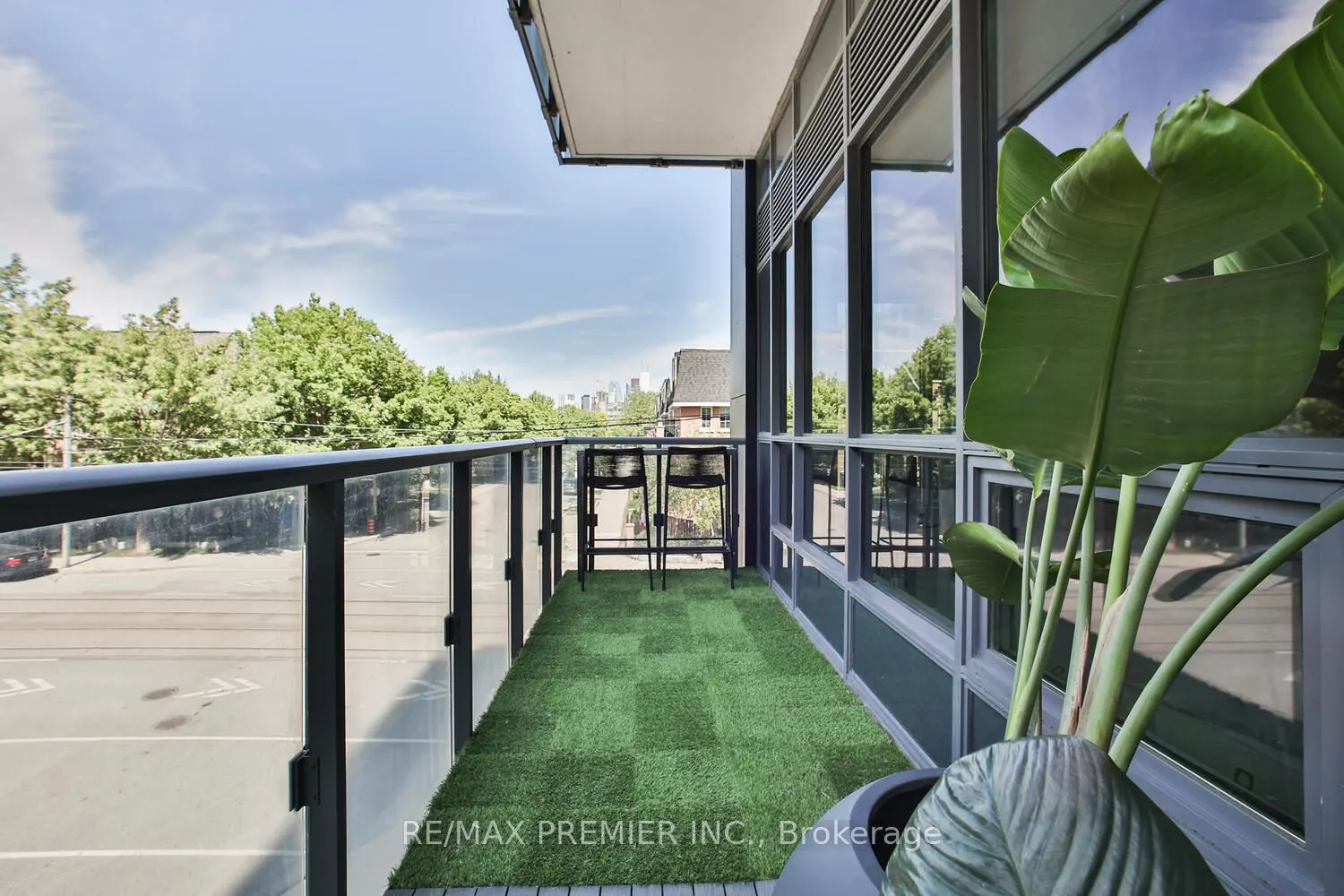 1030 King Street W, #106