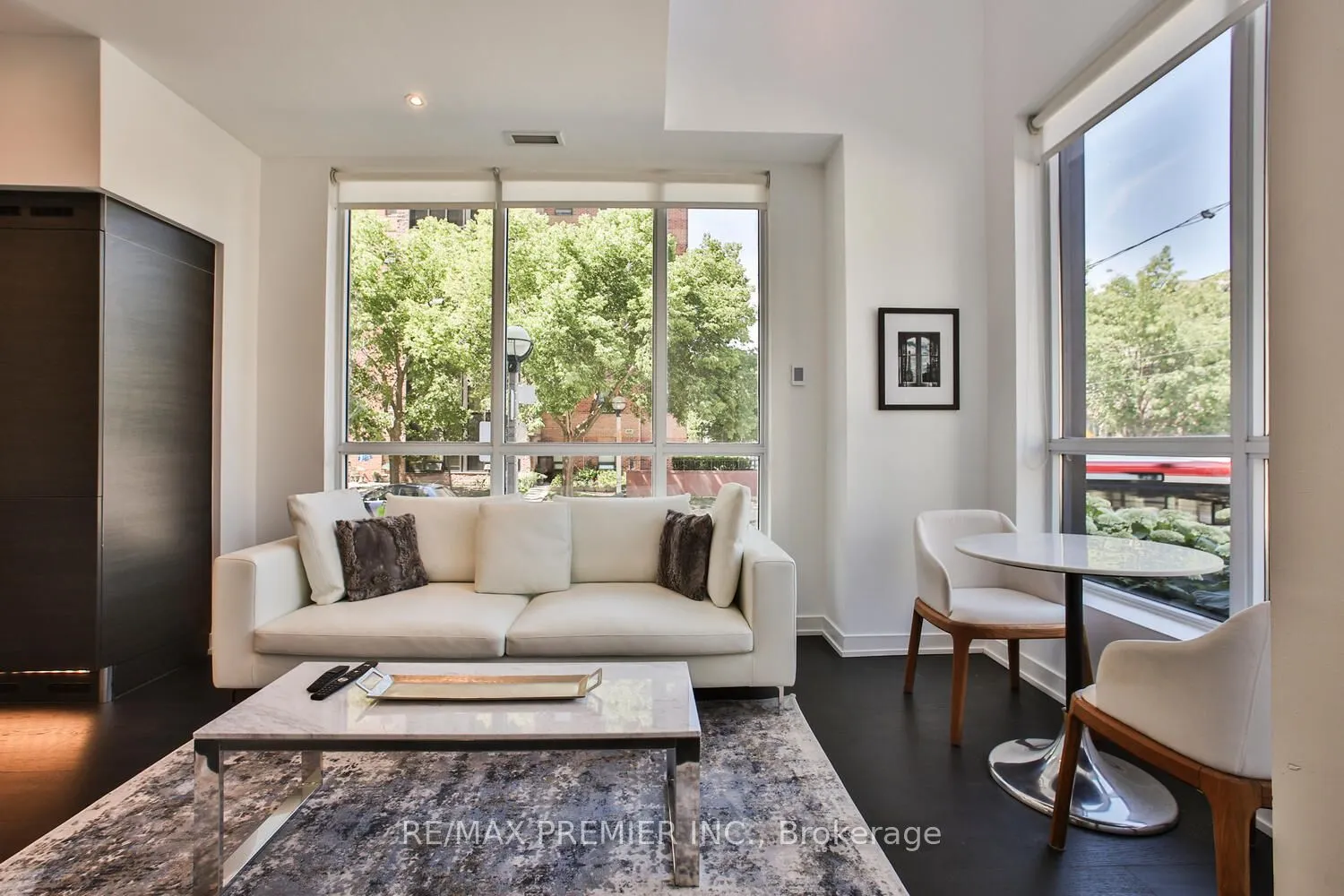 1030 King Street W, #106
